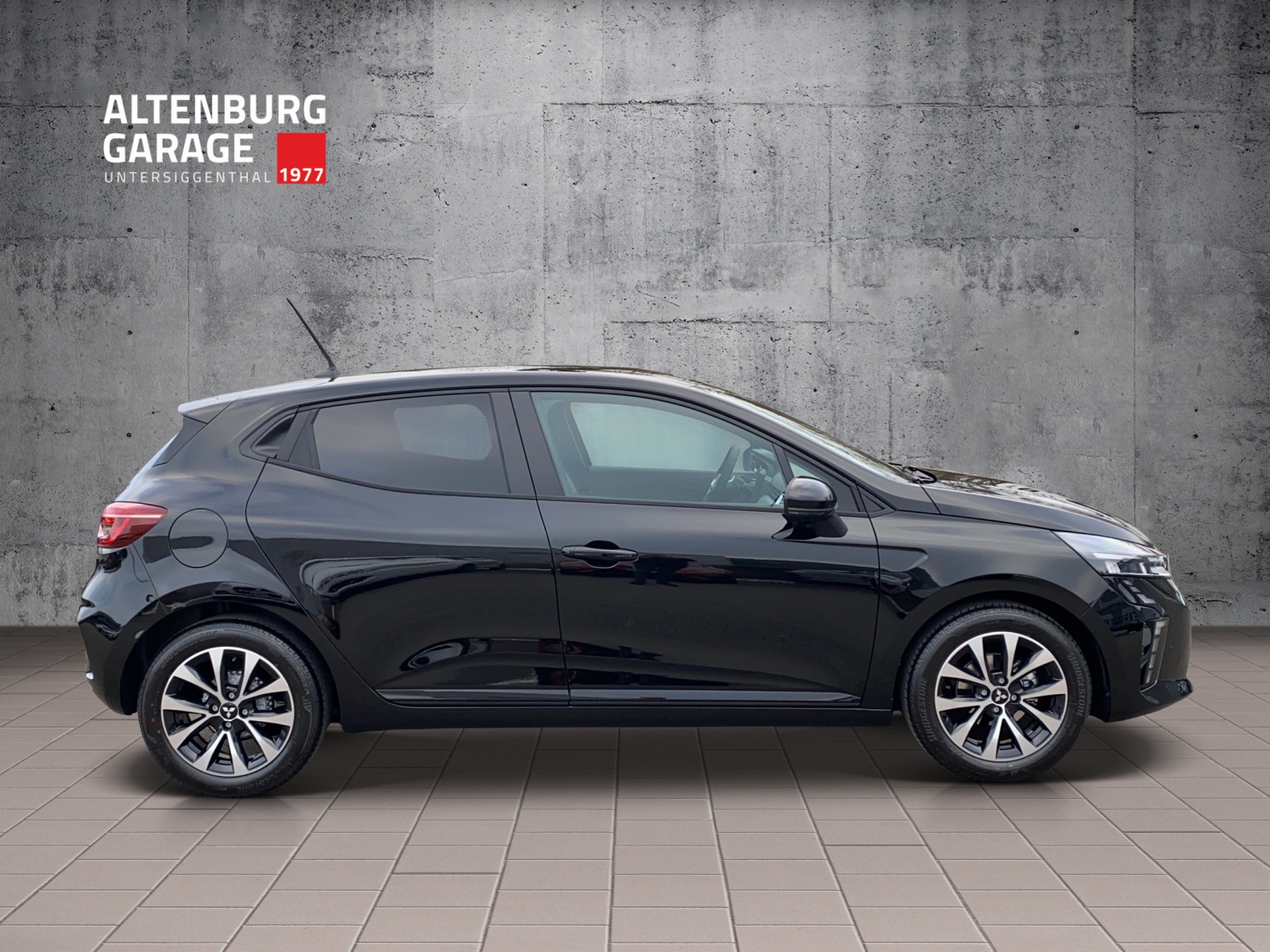 MITSUBISHI Colt 1.0 Invite+-image-5