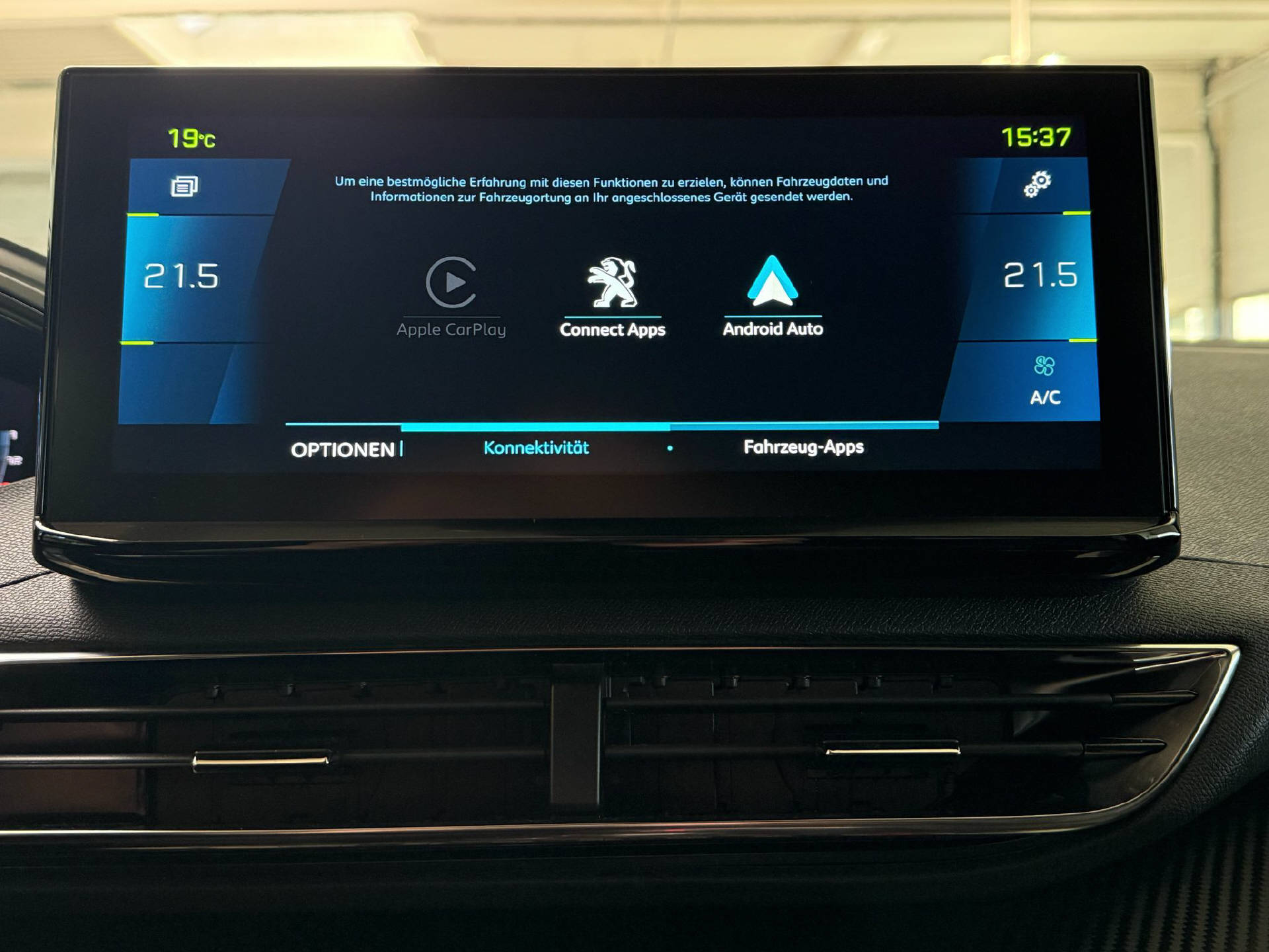 PEUGEOT 3008 1.6 Plug-in Hybrid Allure Pack-image-15
