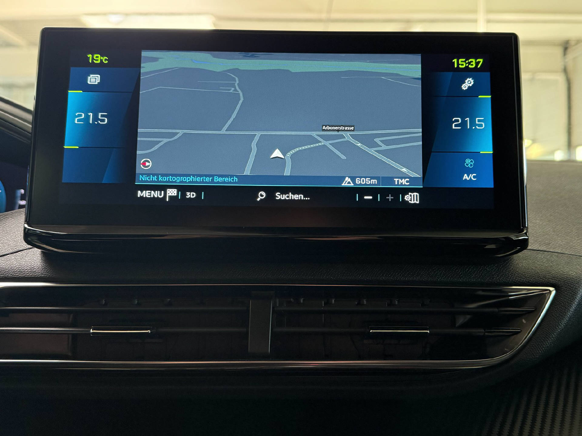 PEUGEOT 3008 1.6 Plug-in Hybrid Allure Pack-image-11