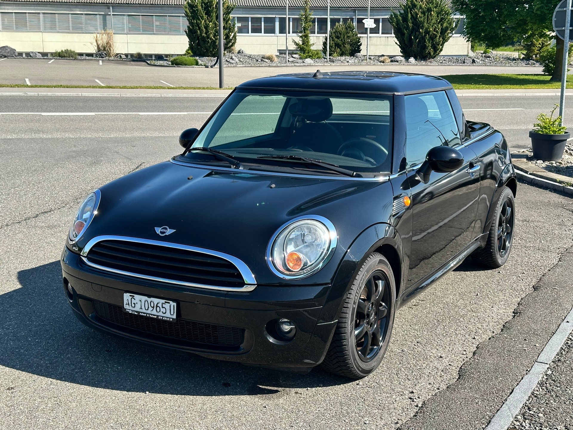 MINI One-image-12