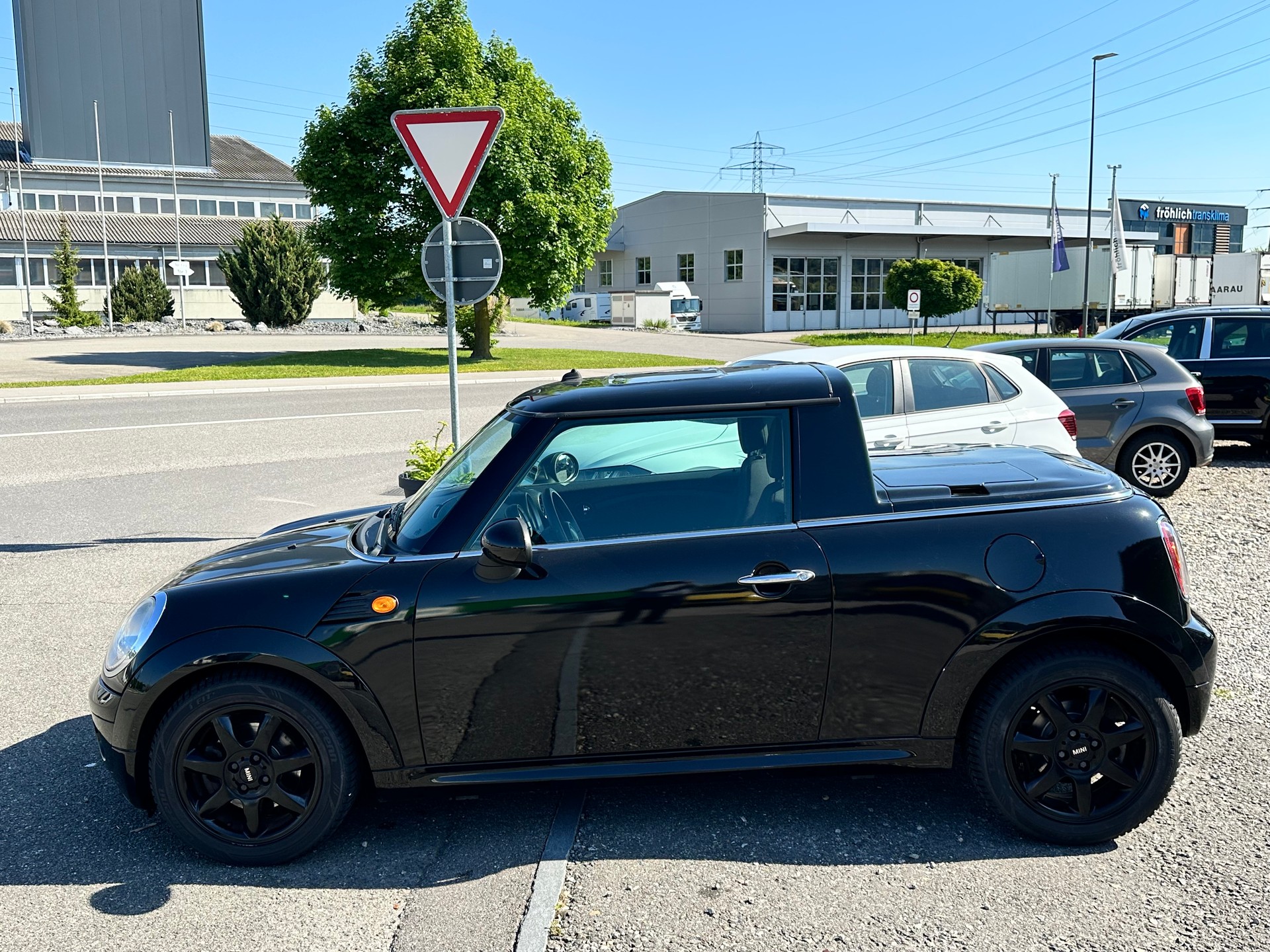 MINI One-image-7