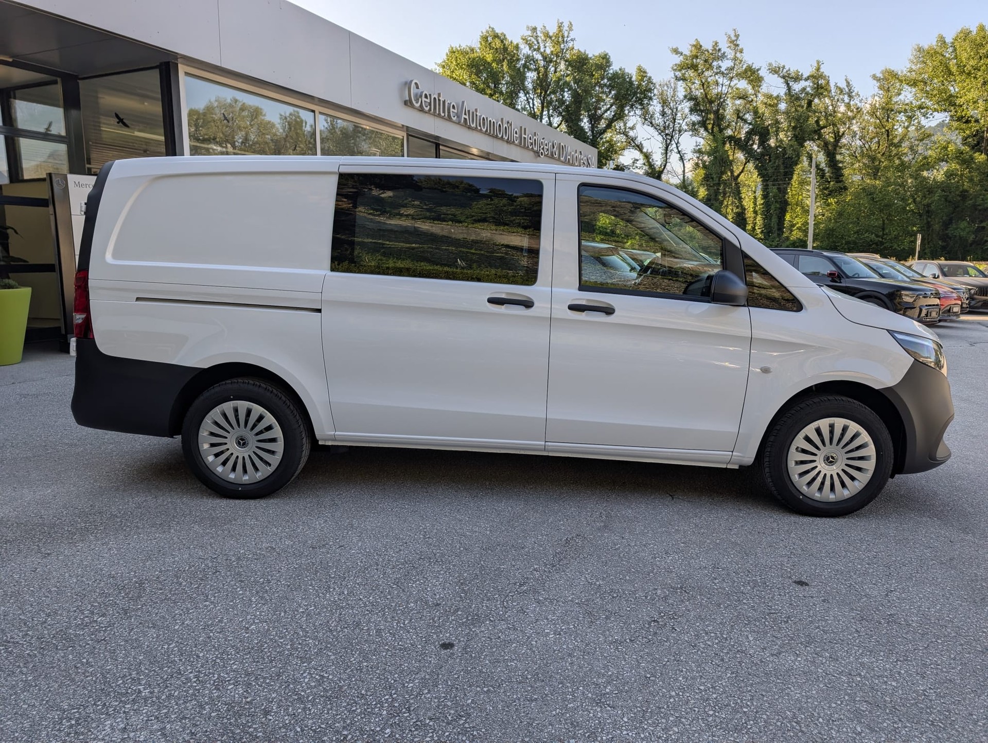MERCEDES-BENZ Vito 116 CDI Lang Pro 9G-Tronic 4M-image-5