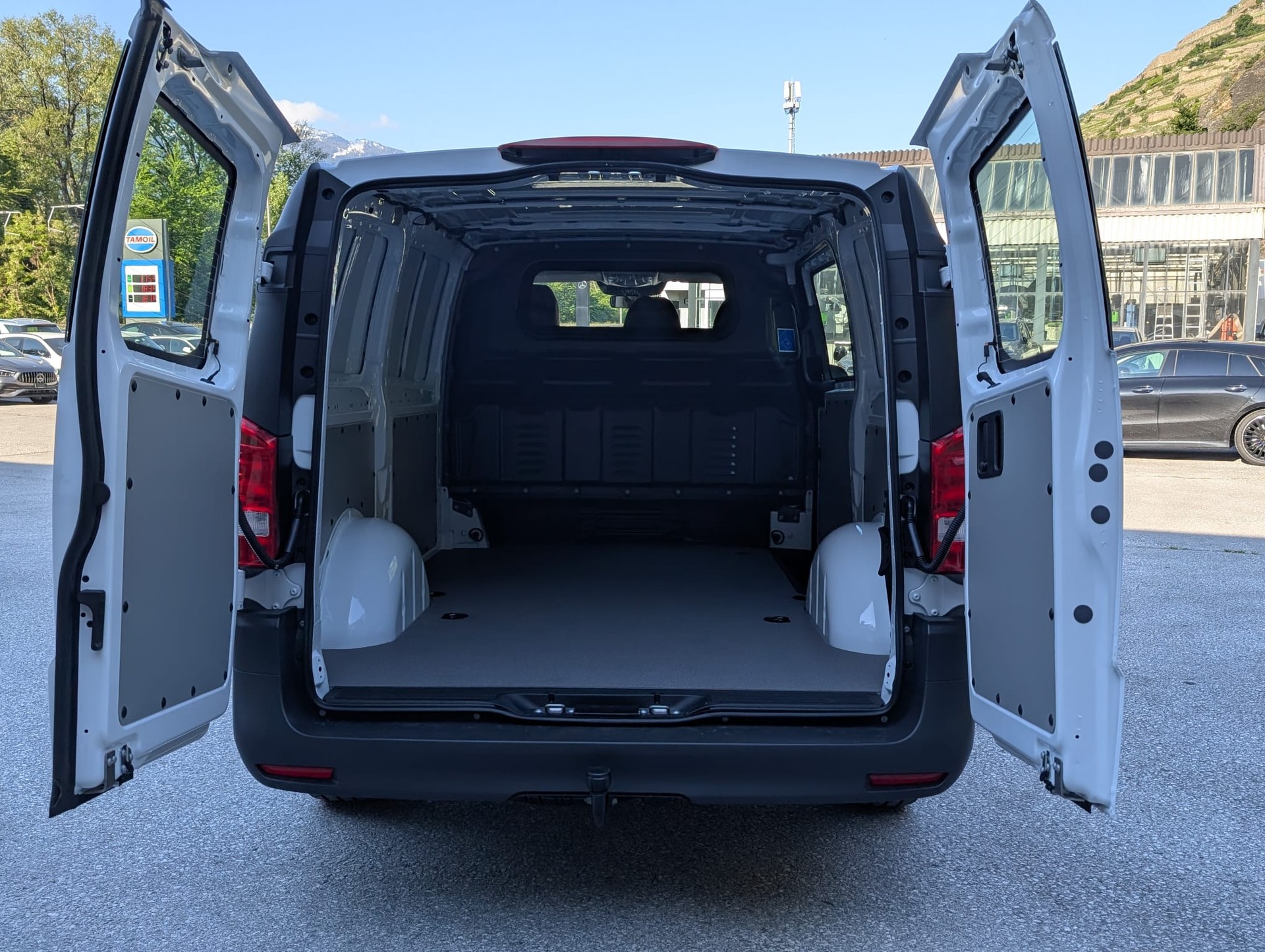 MERCEDES-BENZ Vito 116 CDI Lang Pro 9G-Tronic 4M-image-8