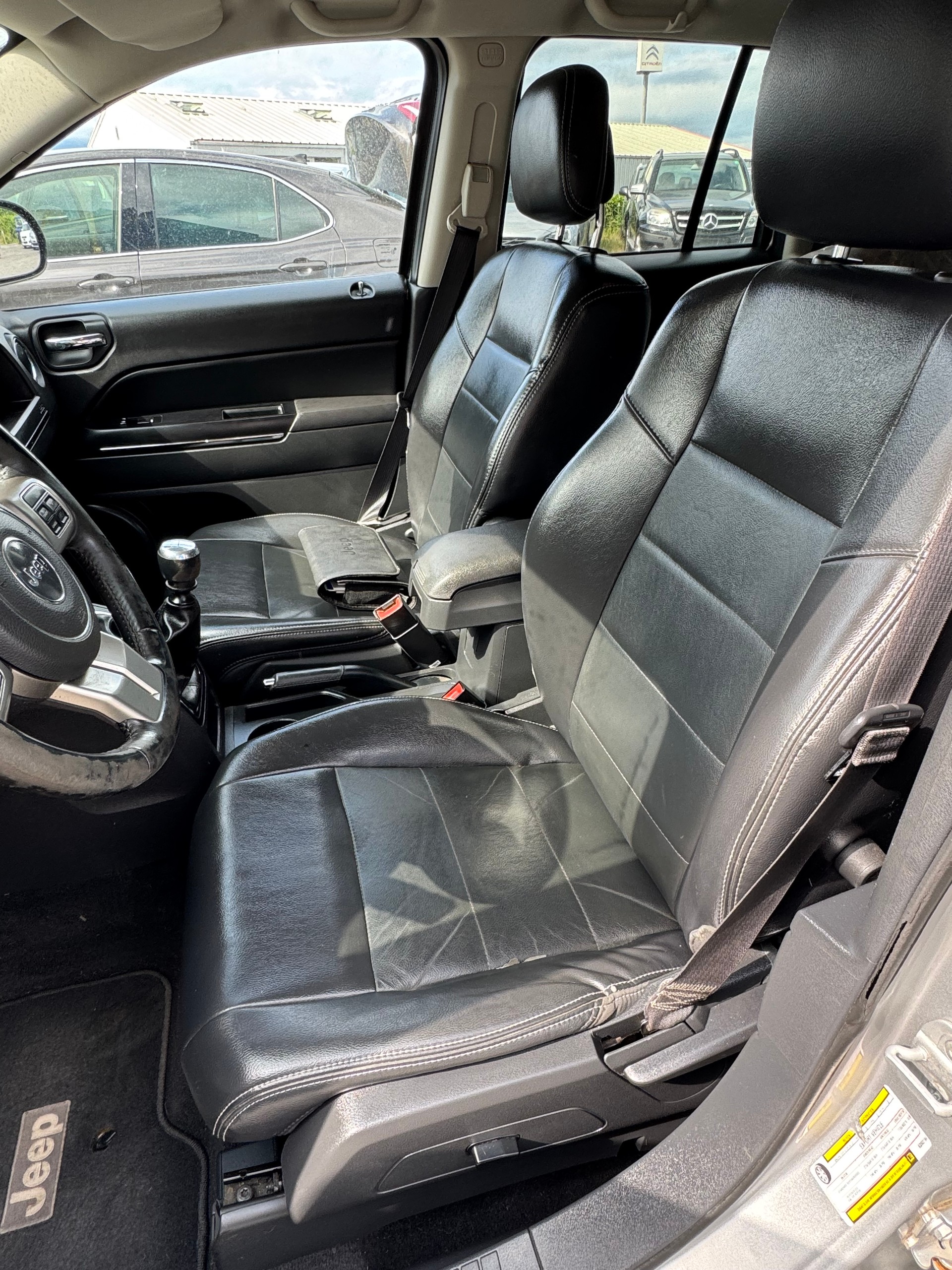 JEEP Compass 2.2 CRD Limited-image-5