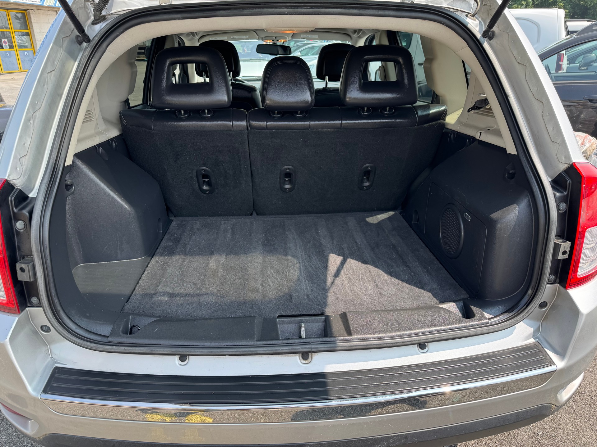 JEEP Compass 2.2 CRD Limited-image-11