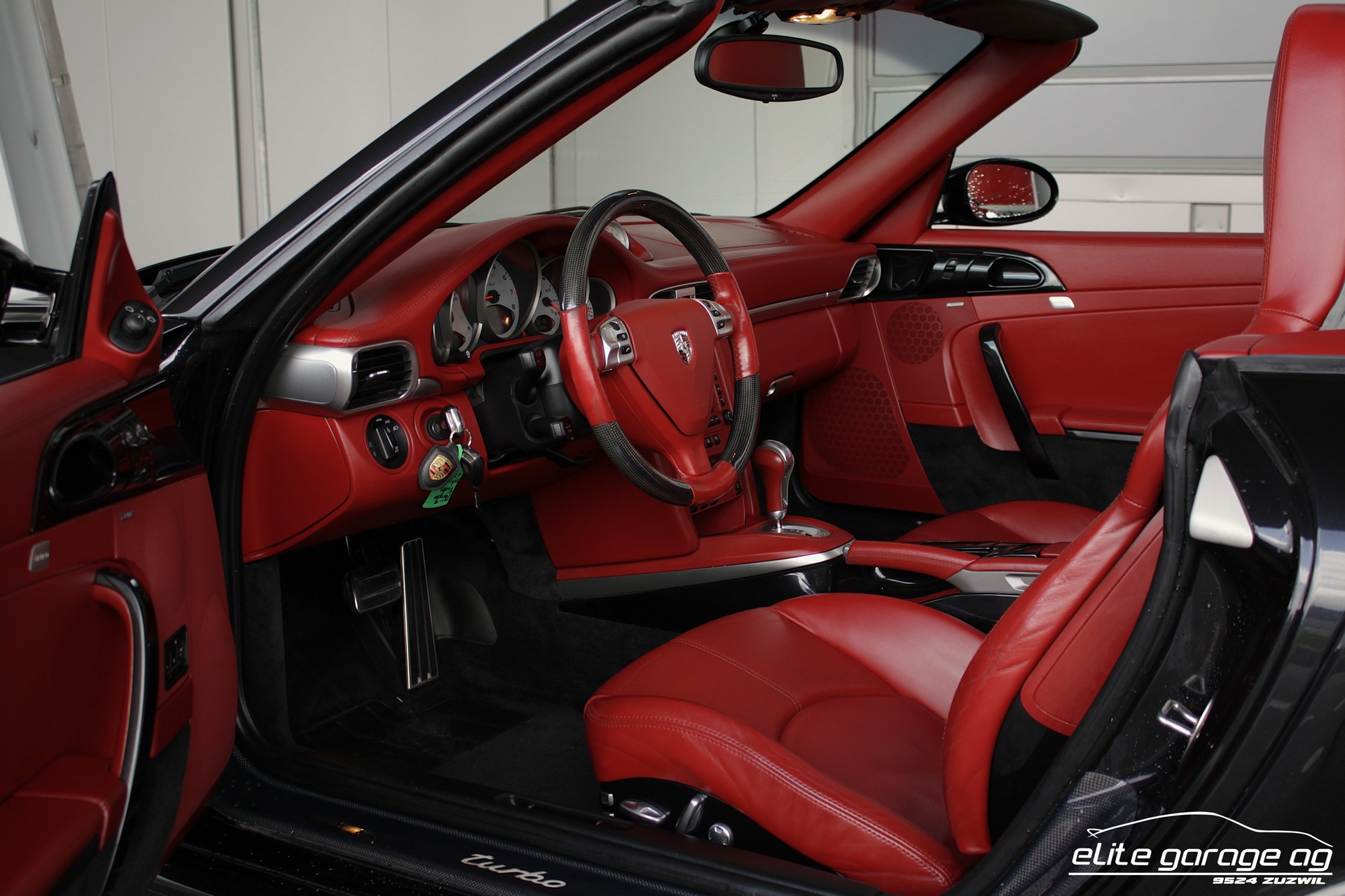 PORSCHE 911 Cabrio Turbo Tiptronic-image-12