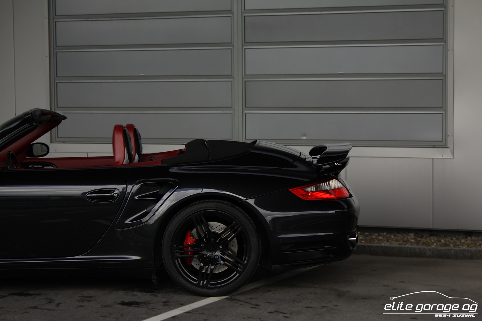 PORSCHE 911 Cabrio Turbo Tiptronic-image-10
