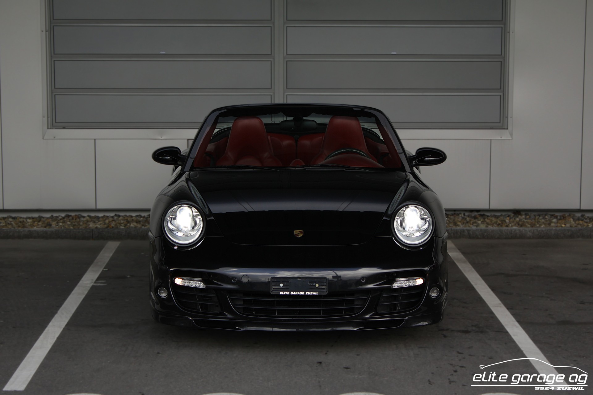 PORSCHE 911 Cabrio Turbo Tiptronic-image-6