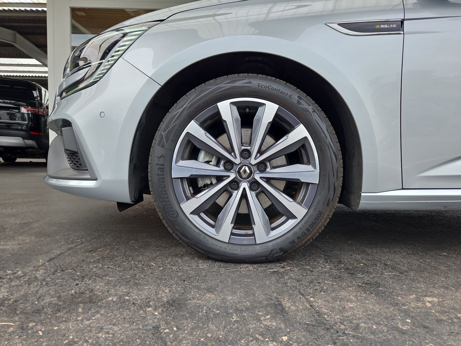 RENAULT Mégane Berline 1.3 16V R.S.Line EDC-image-4