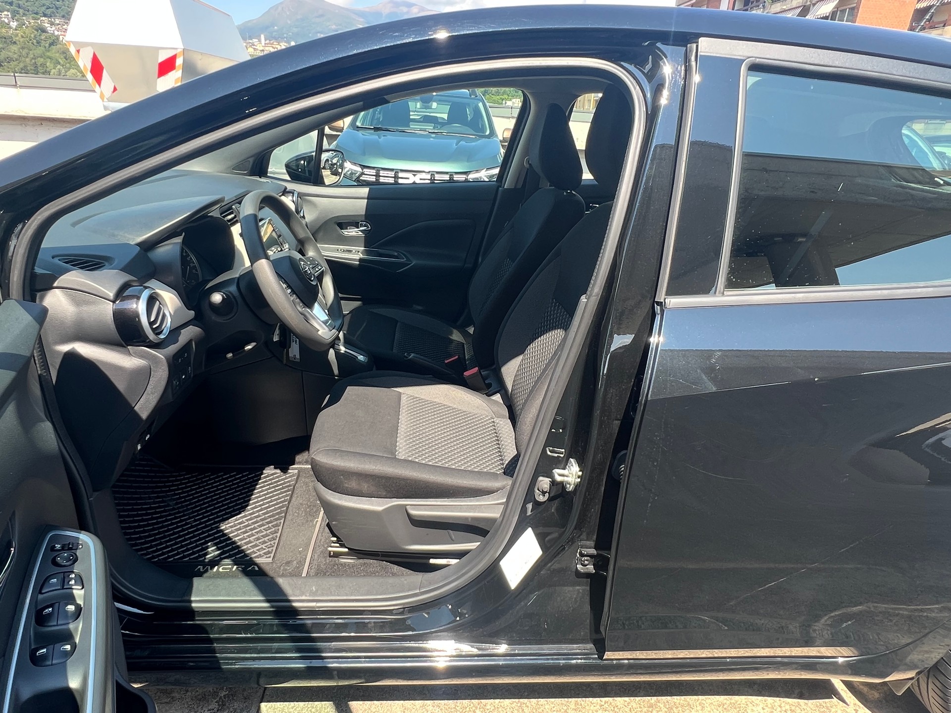 NISSAN Micra IG-T acenta-image-4