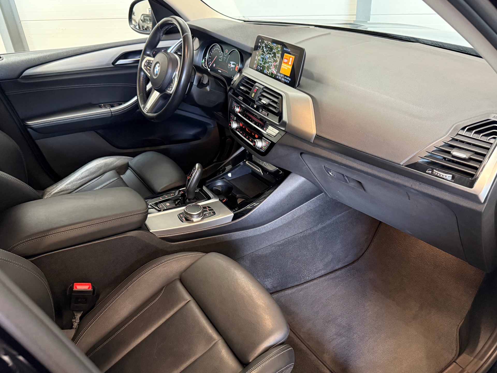 BMW X3 30d xDrive SAG-image-7