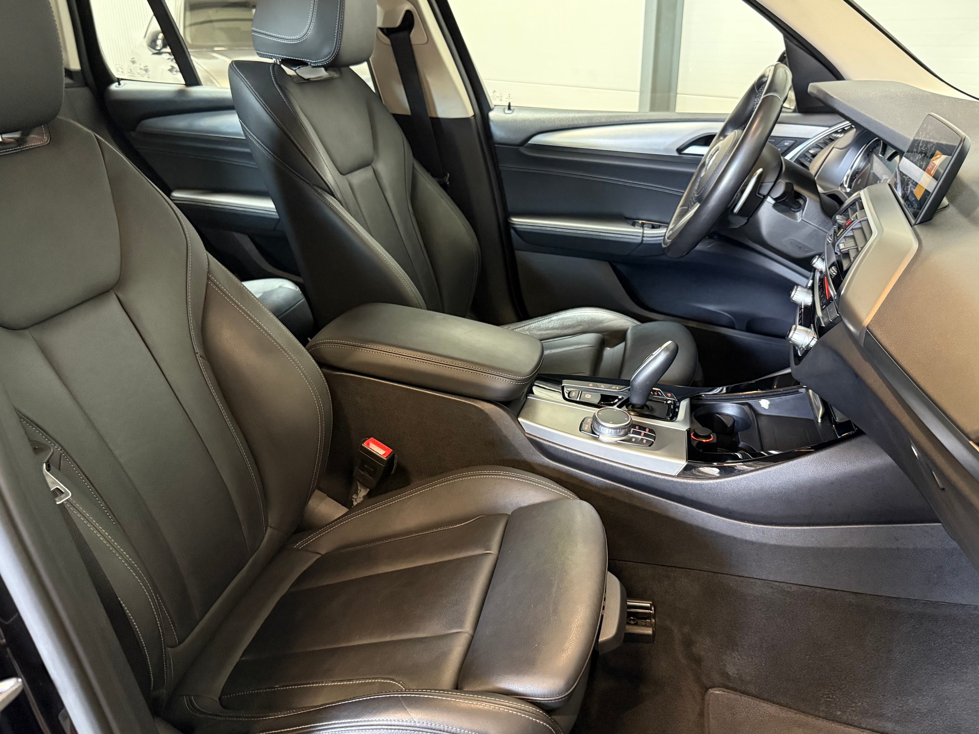 BMW X3 30d xDrive SAG-image-8