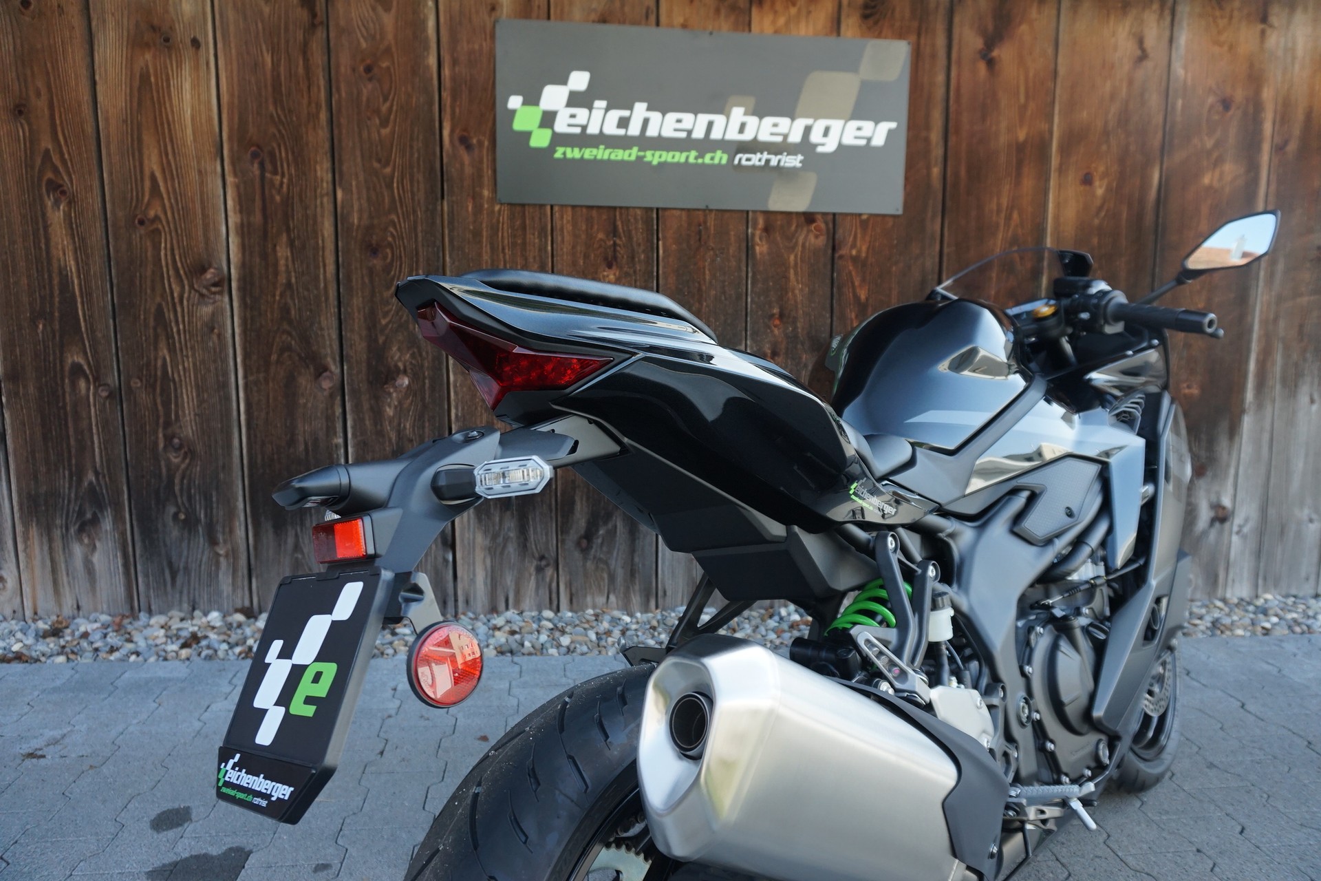 KAWASAKI NINJA ZX-4RR ABS (35kW/57kW) MY26-image-5