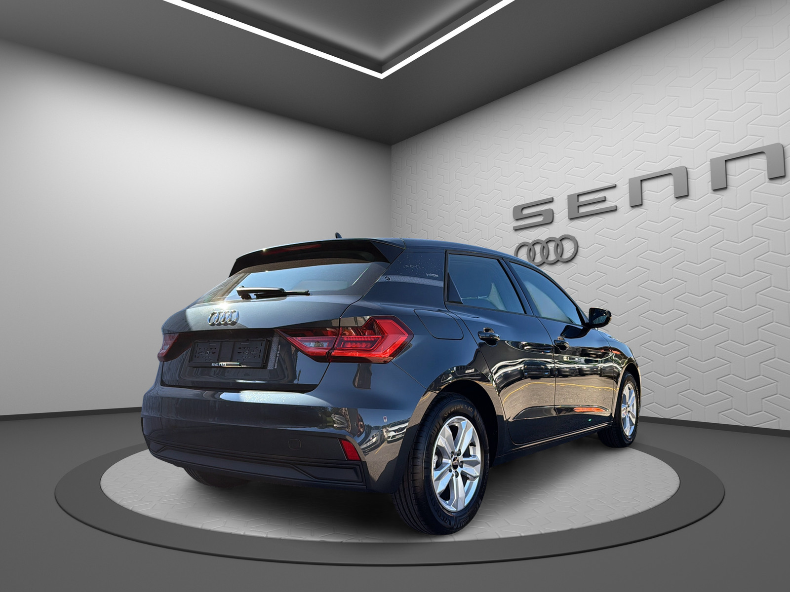 AUDI A1 Sportback 30 TFSI Attraction S-tronic-image-2