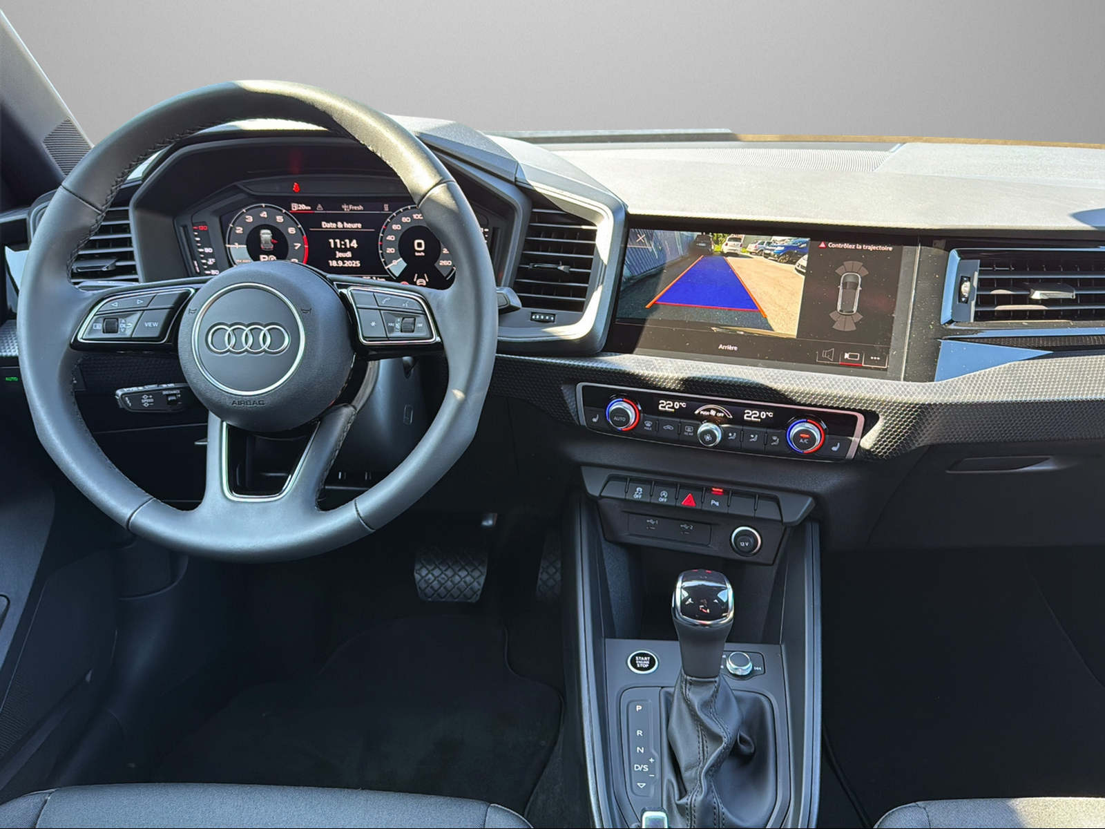 AUDI A1 Sportback 30 TFSI Attraction S-tronic-image-9