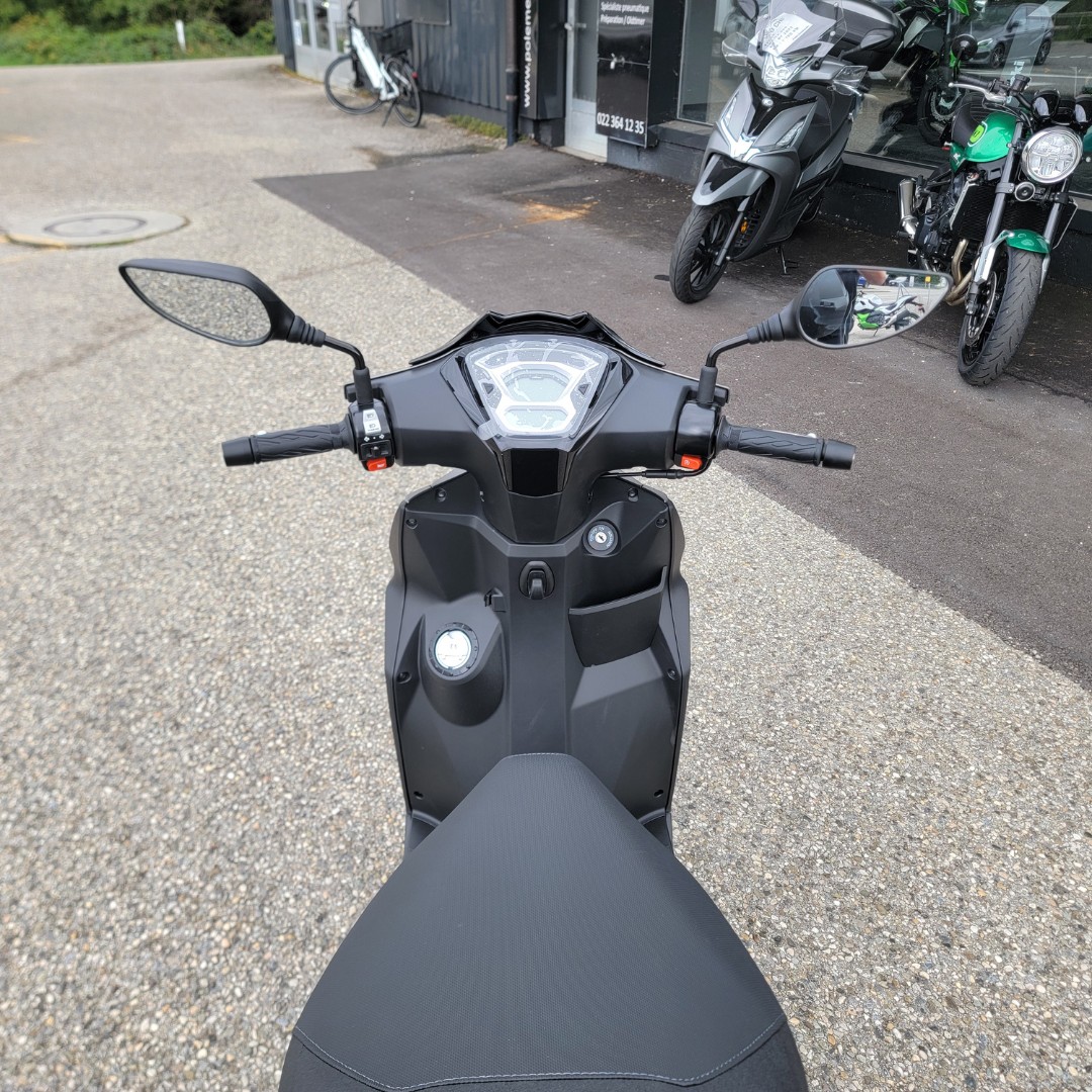 KYMCO Agility S 125i CBS Topcase-image-5
