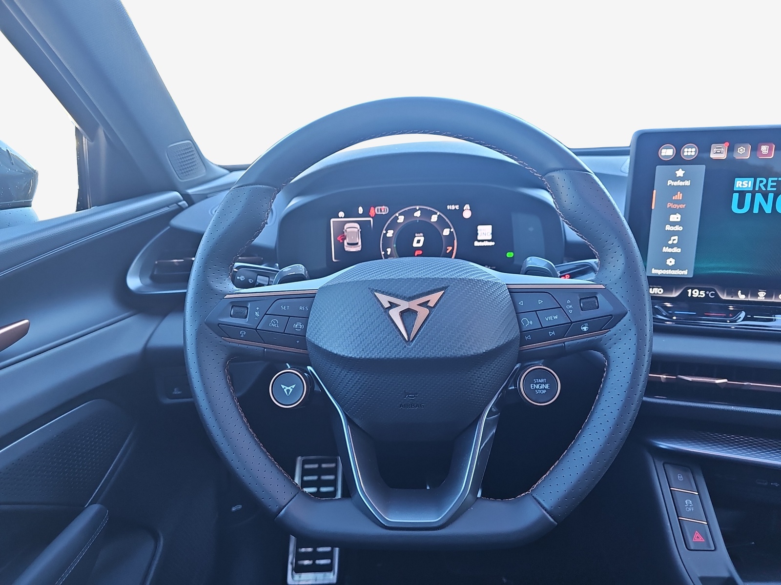 CUPRA Terramar 1.5 eHybrid DSG Black Symphony-image-9