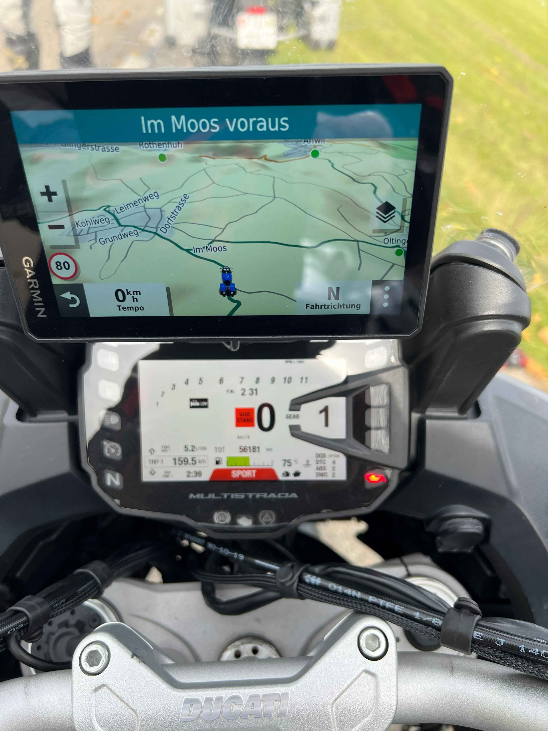 DUCATI Multistrada 1260 S Grand Tour-showroom-element-3