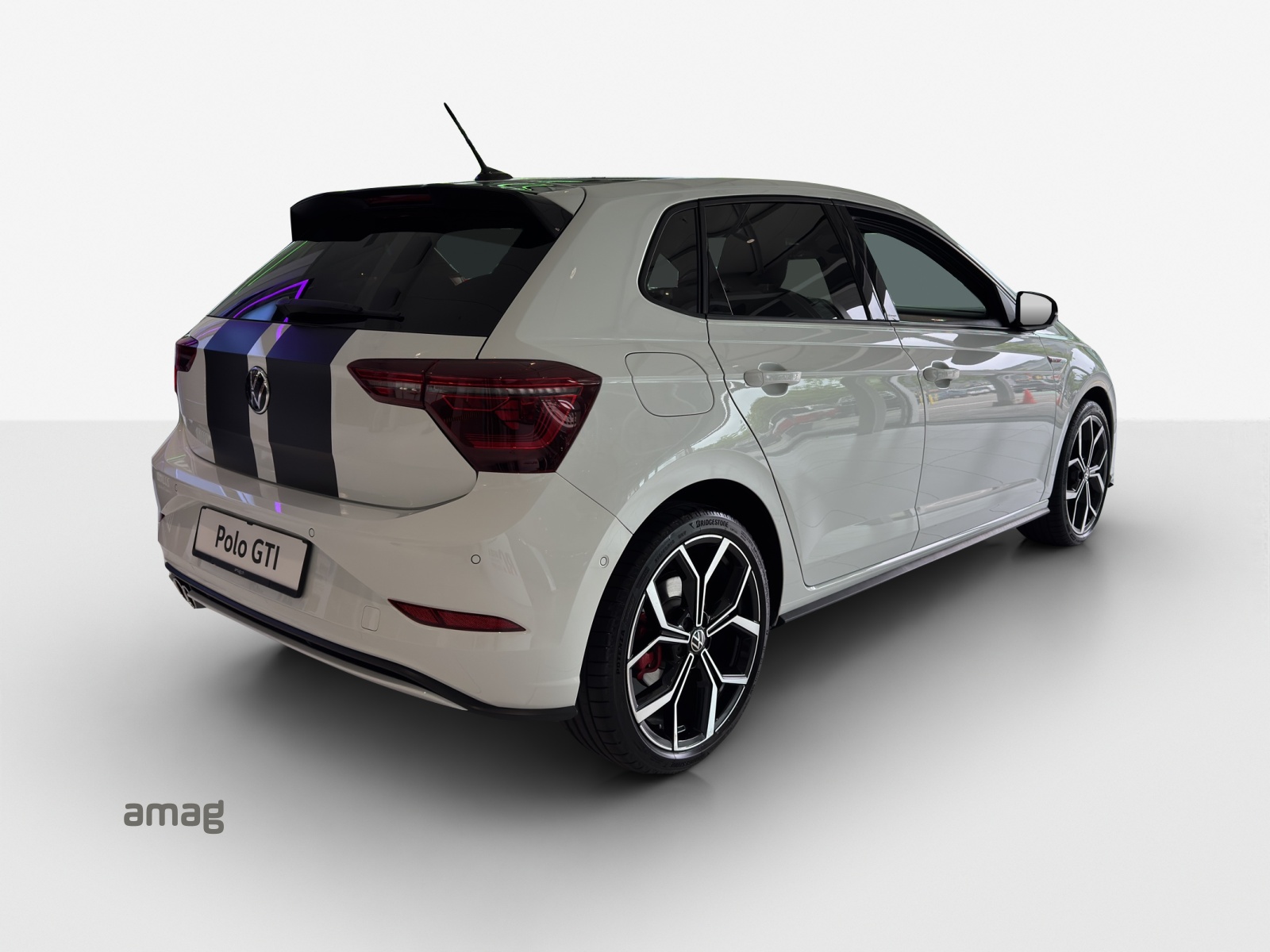 VW Polo 2.0 TSI GTI DSG-image-4