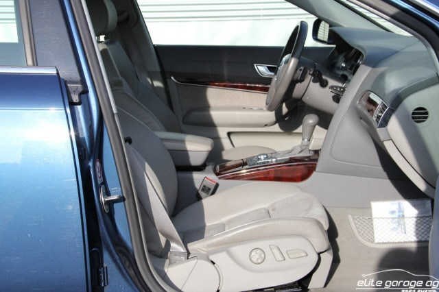 AUDI A6 4.2 V8 quattro-image-3