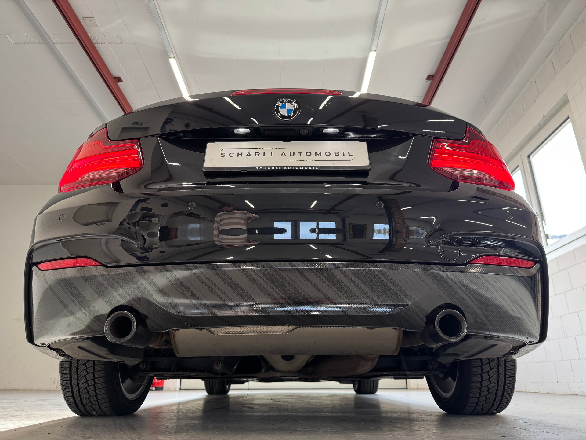 BMW M240i xDrive Steptronic-image-6