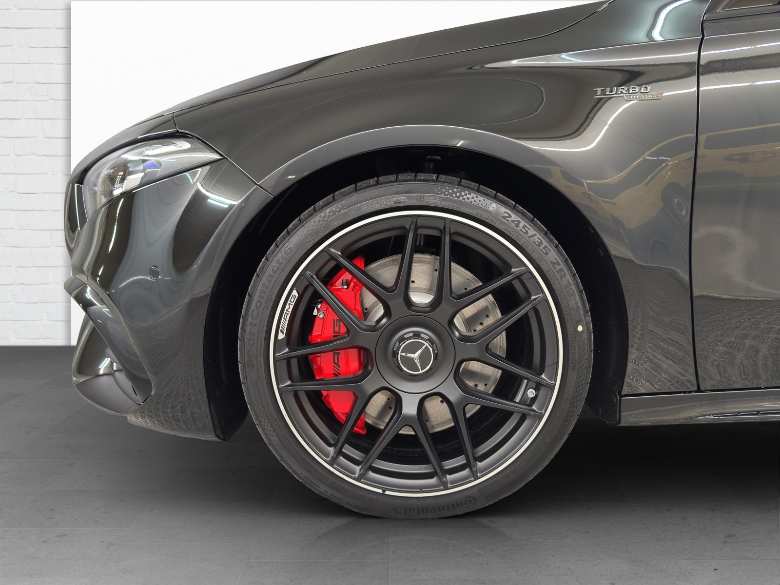 MERCEDES-BENZ AMG A 45 S 4Matic+-image-5