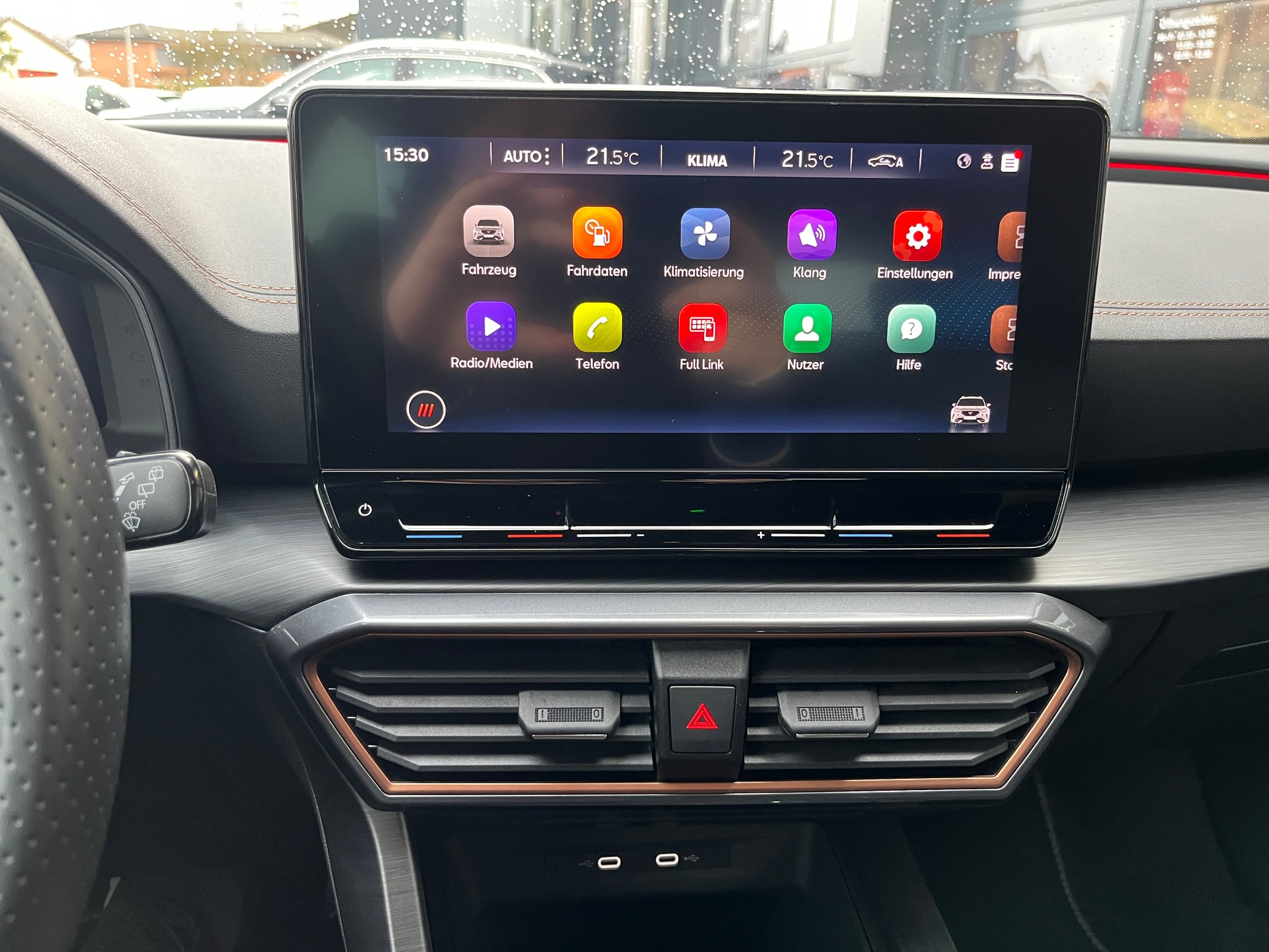 CUPRA Formentor 1.5 TSI DSG-image-11