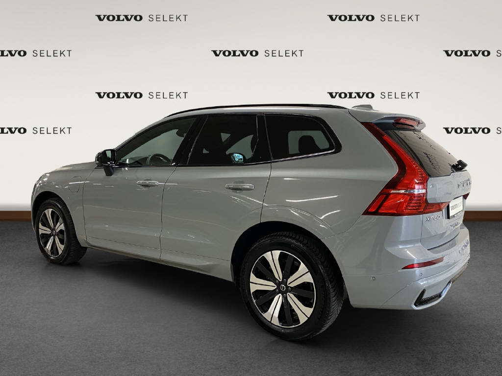VOLVO XC60 2.0 T8 TE Plus Dark eAWD-image-2
