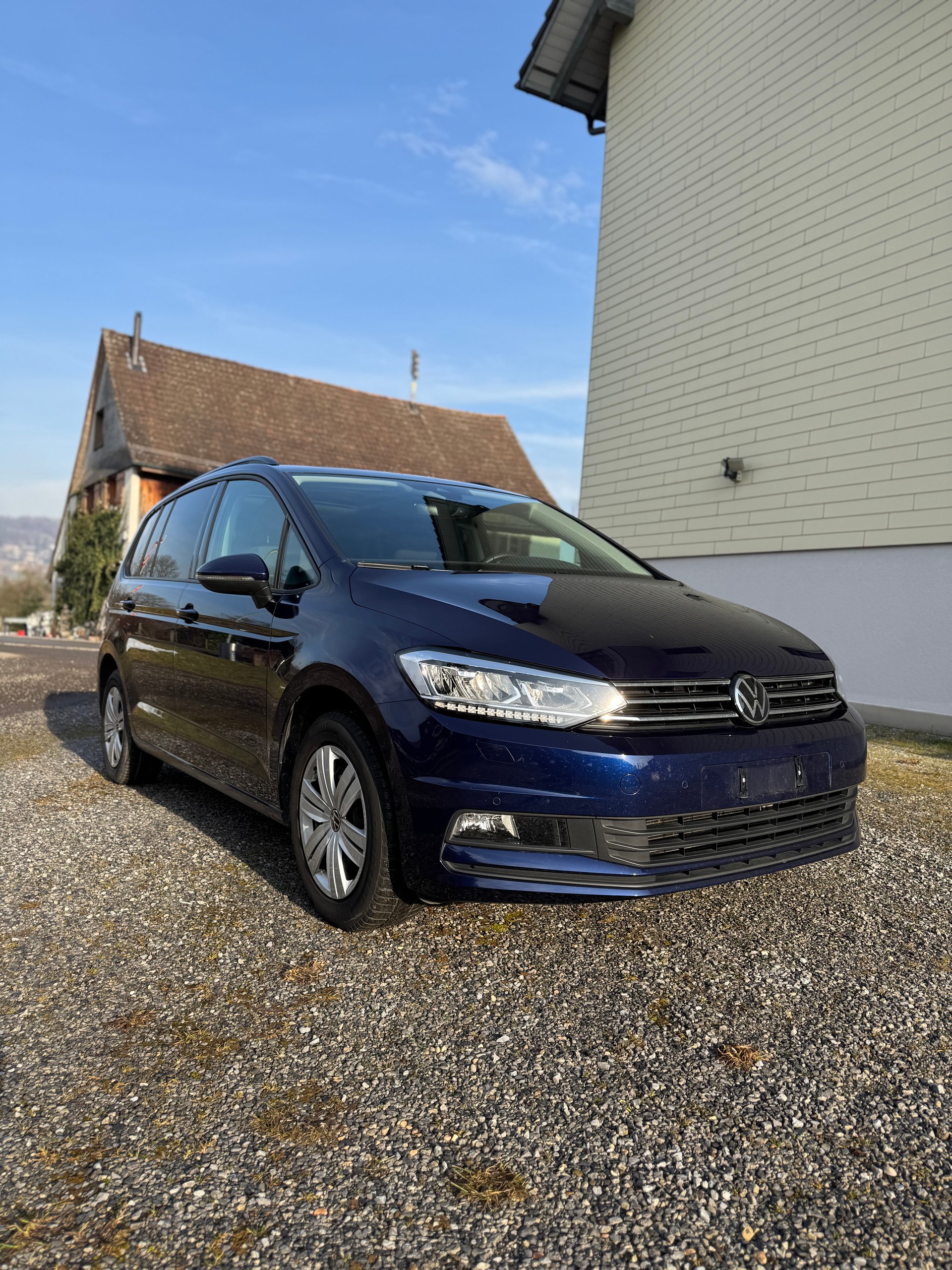 VW Touran 2.0 TDI Comfortline-image-2