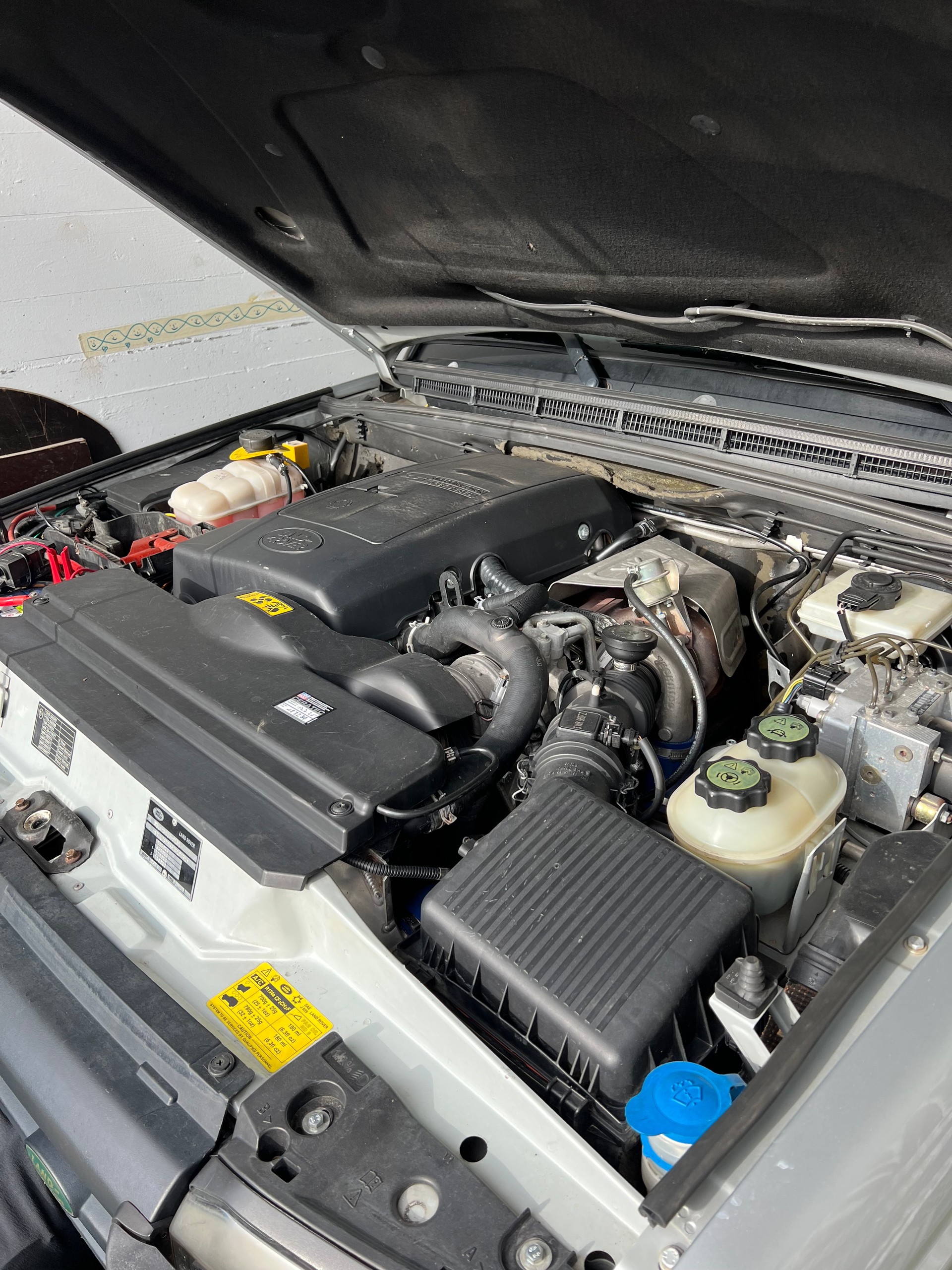 LAND ROVER Discovery 2.5 Td5 HSE-image-3