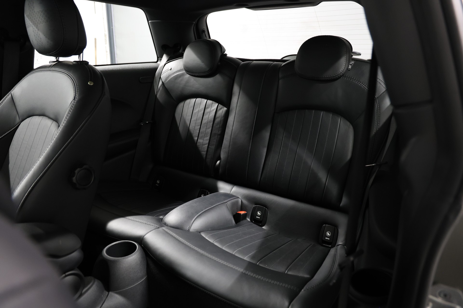MINI Cooper John Cooper Works Steptronic-image-12