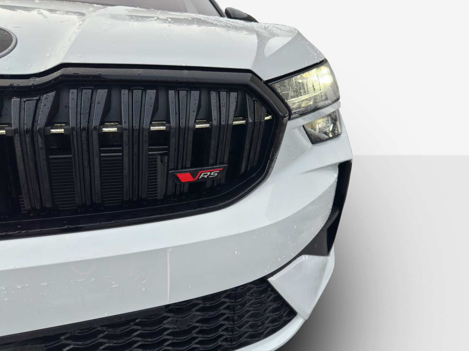 SKODA Kodiaq 2.0 TSI RS 4x4-image-15