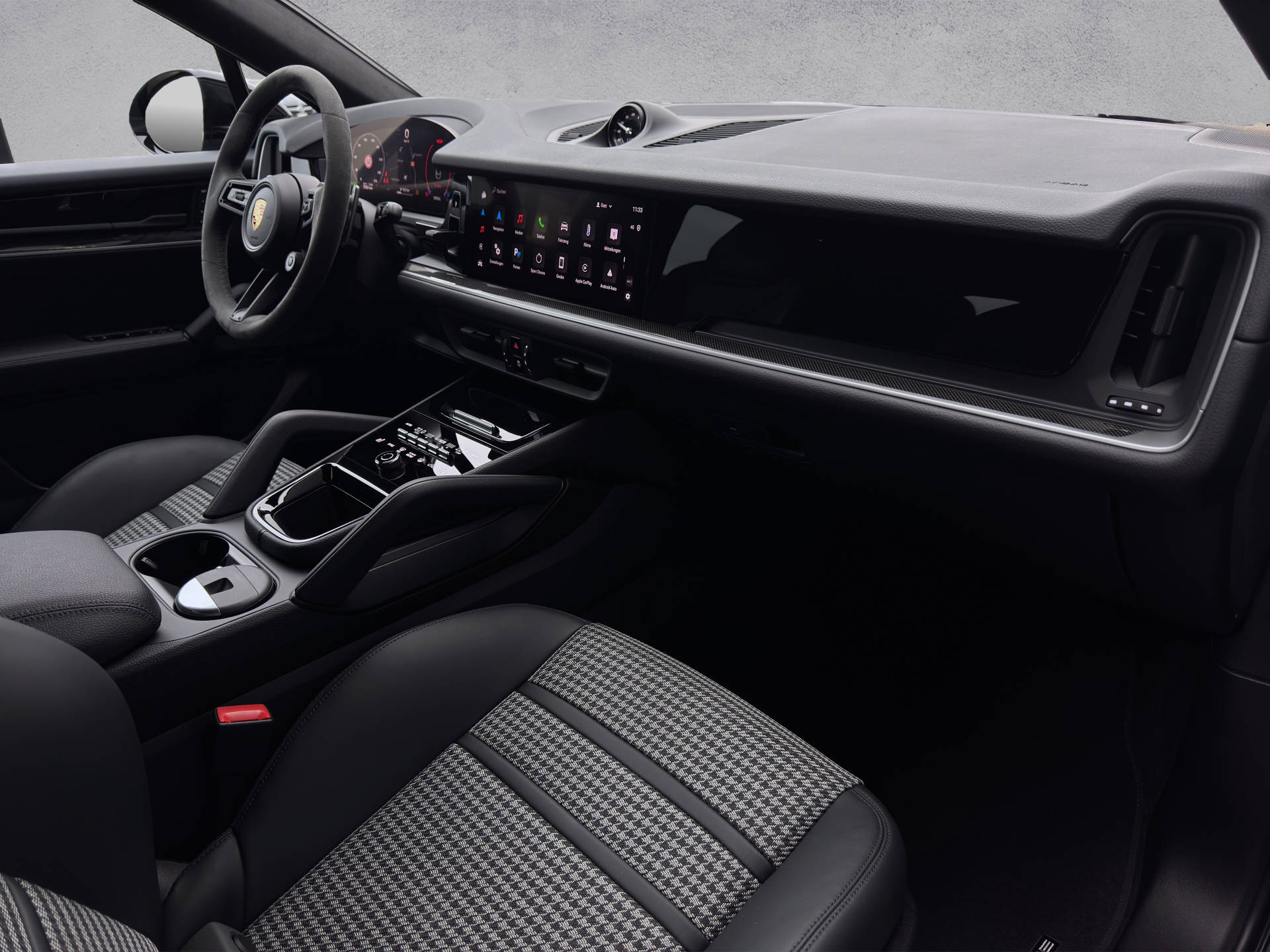 PORSCHE Cayenne Coupé-image-8