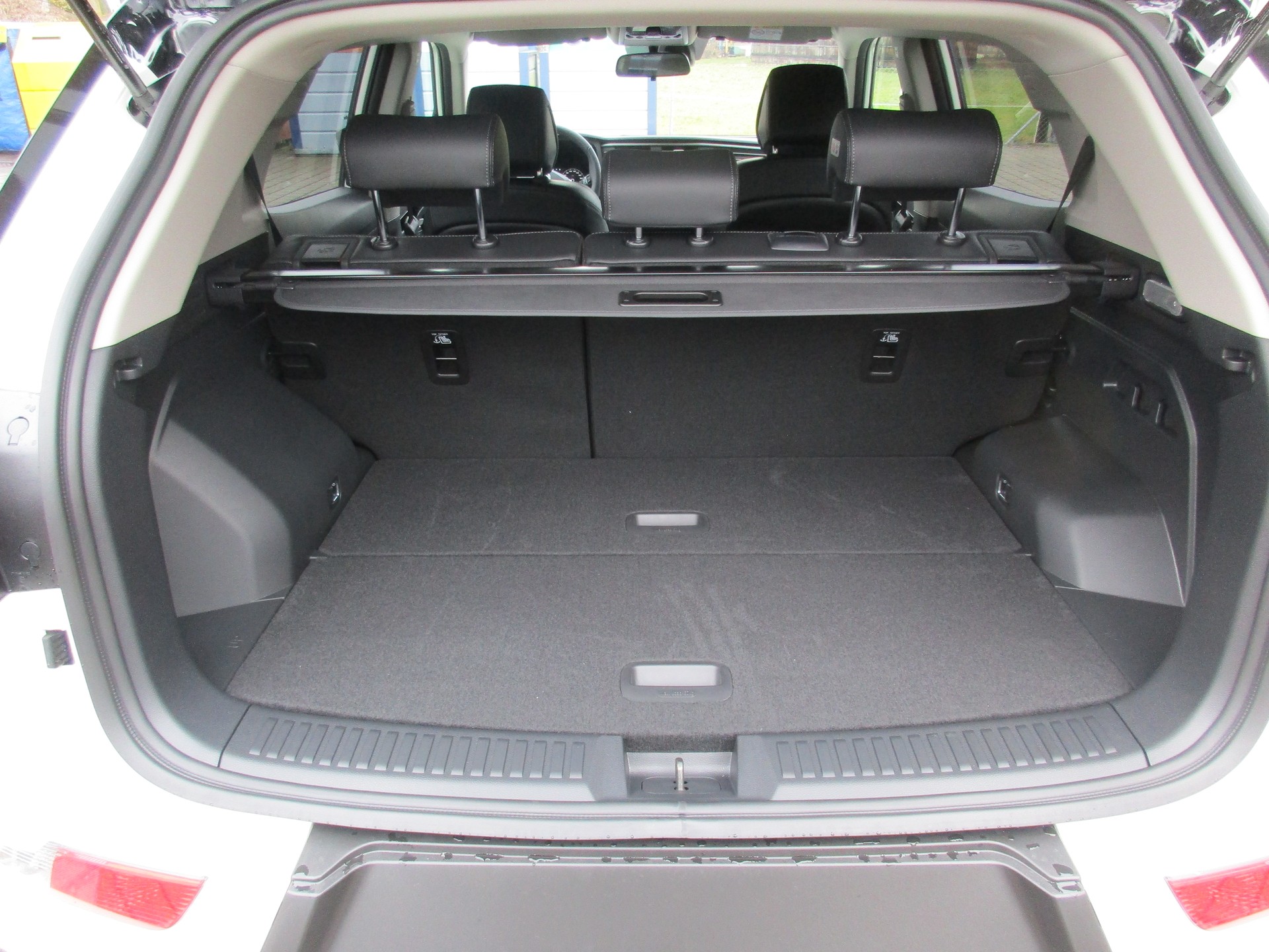 KGM-SsangYong Korando 1.5 T GDI Titanium 4WD Automat-image-4