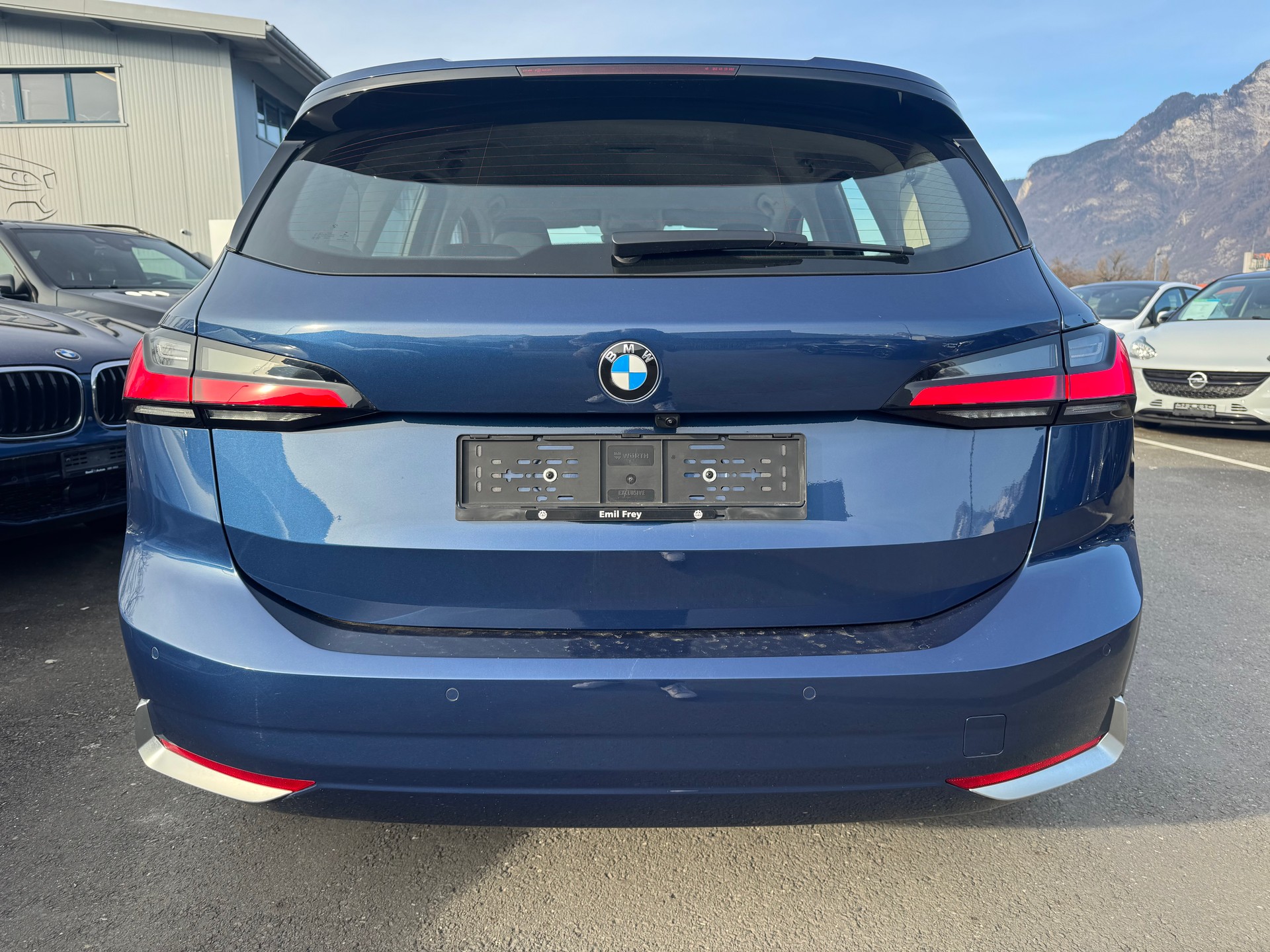 BMW 218d Active Tourer DKG-image-4