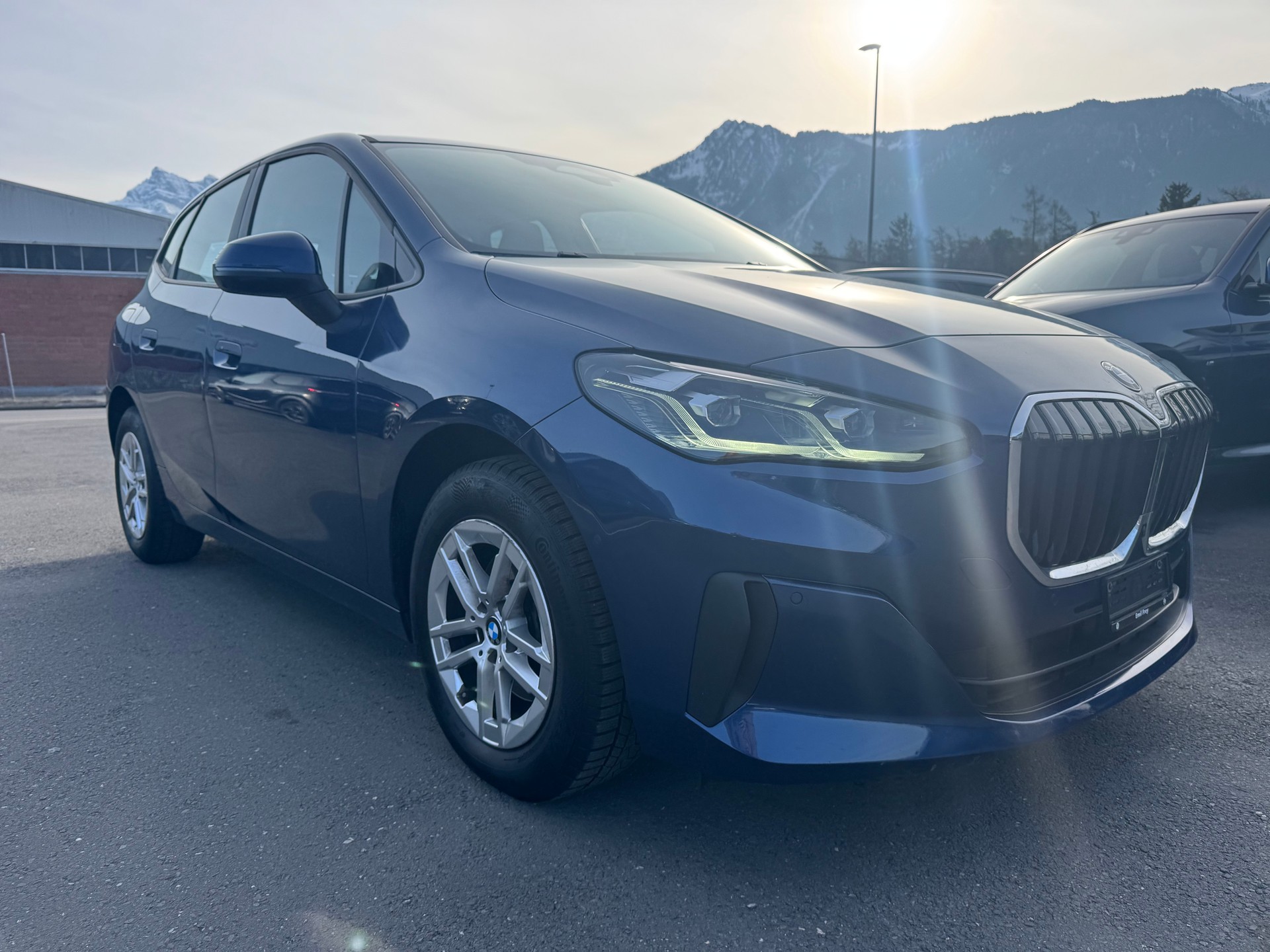 BMW 218d Active Tourer DKG-image-2