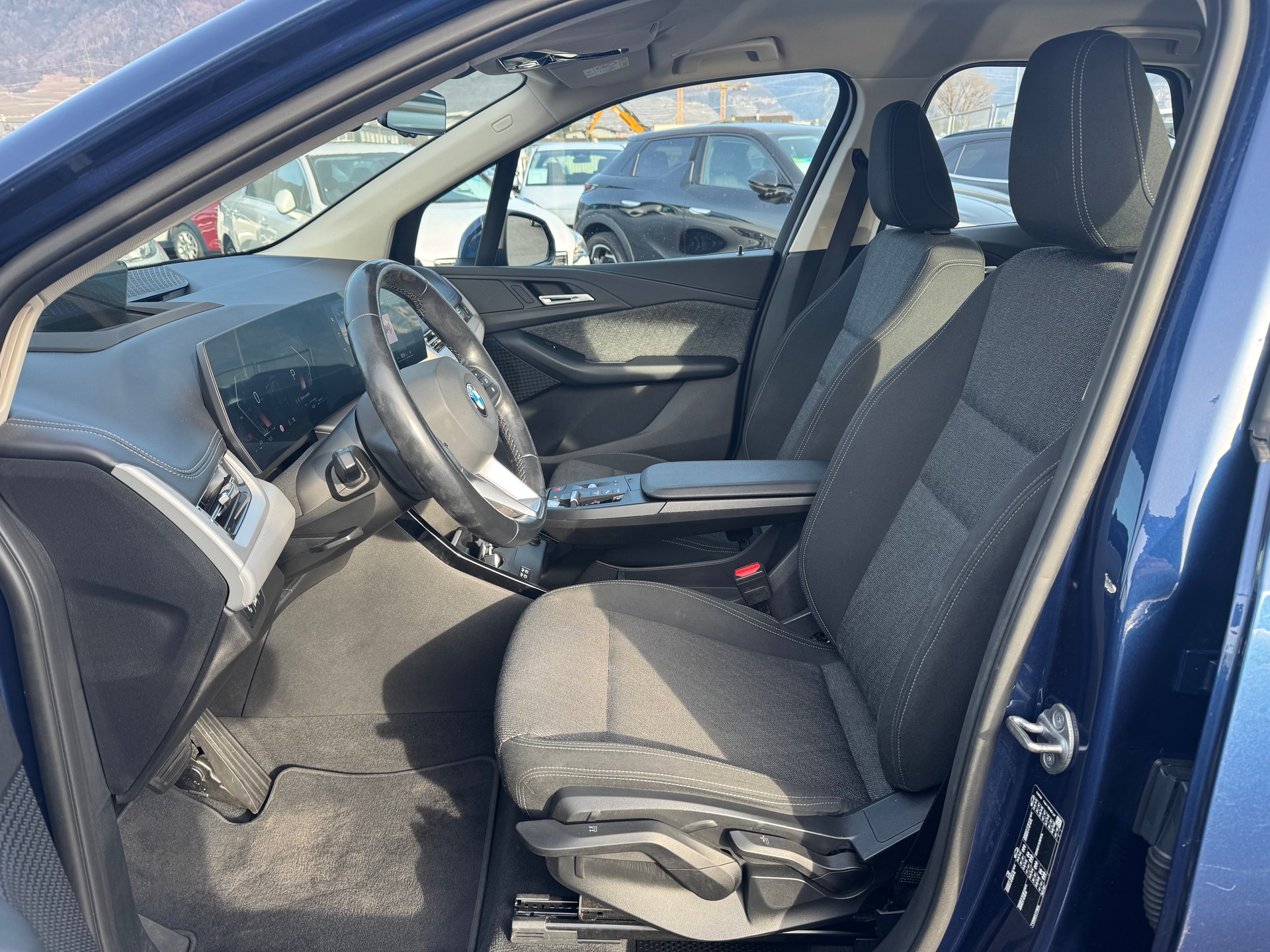 BMW 218d Active Tourer DKG-image-7