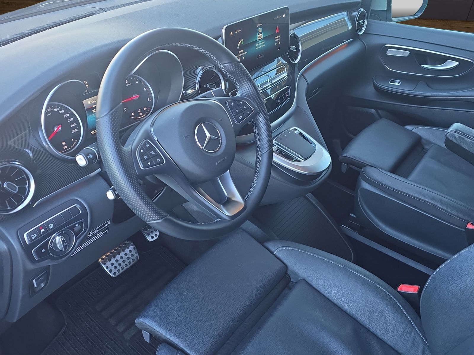 MERCEDES-BENZ Marco Polo 300 d 4M Automat AHK Standheizung-image-9