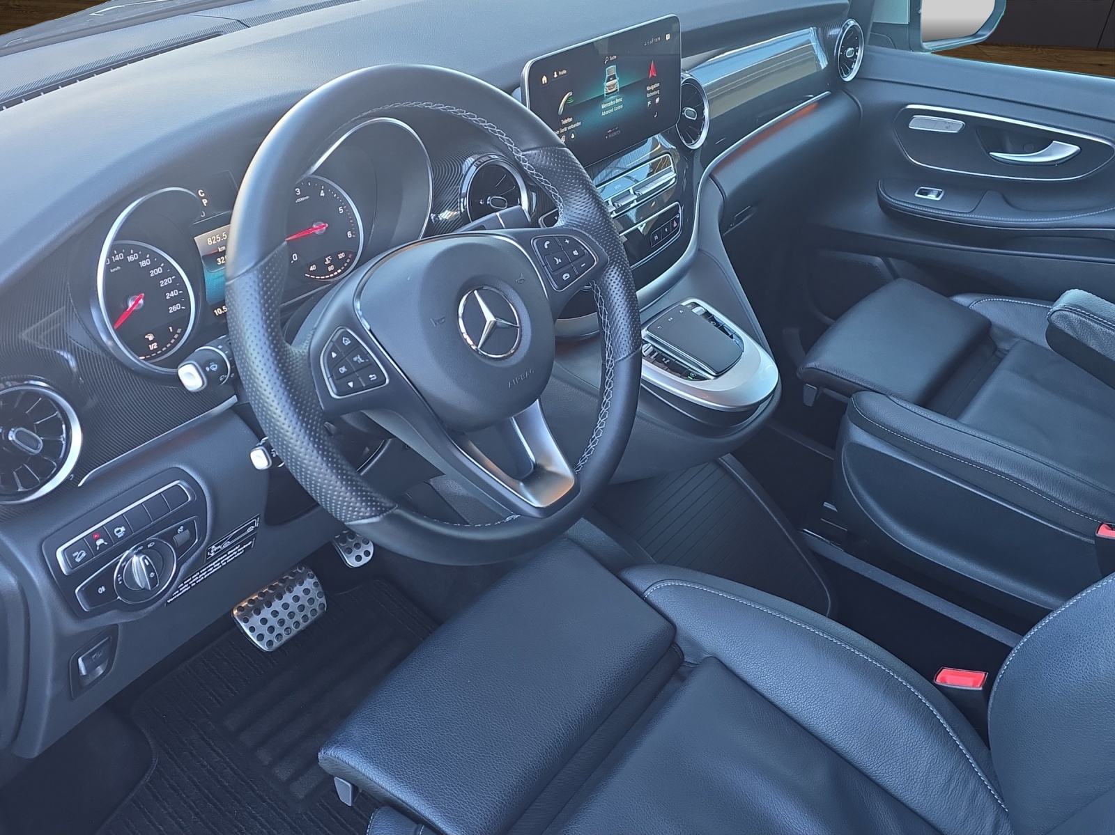 MERCEDES-BENZ Marco Polo 300 d 4M Automat AHK Standheizung-image-9