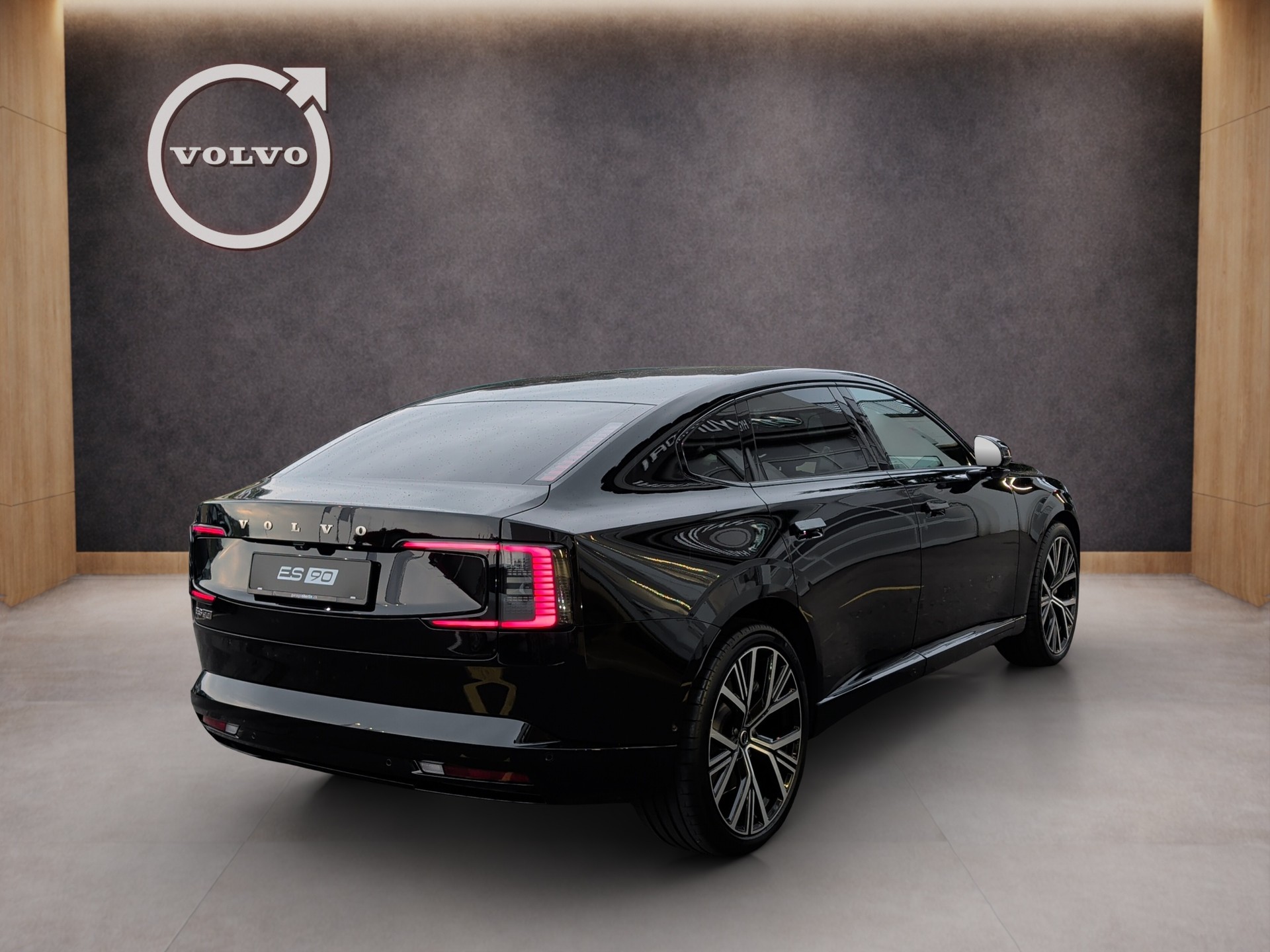 VOLVO ES90 Ultra-image-5