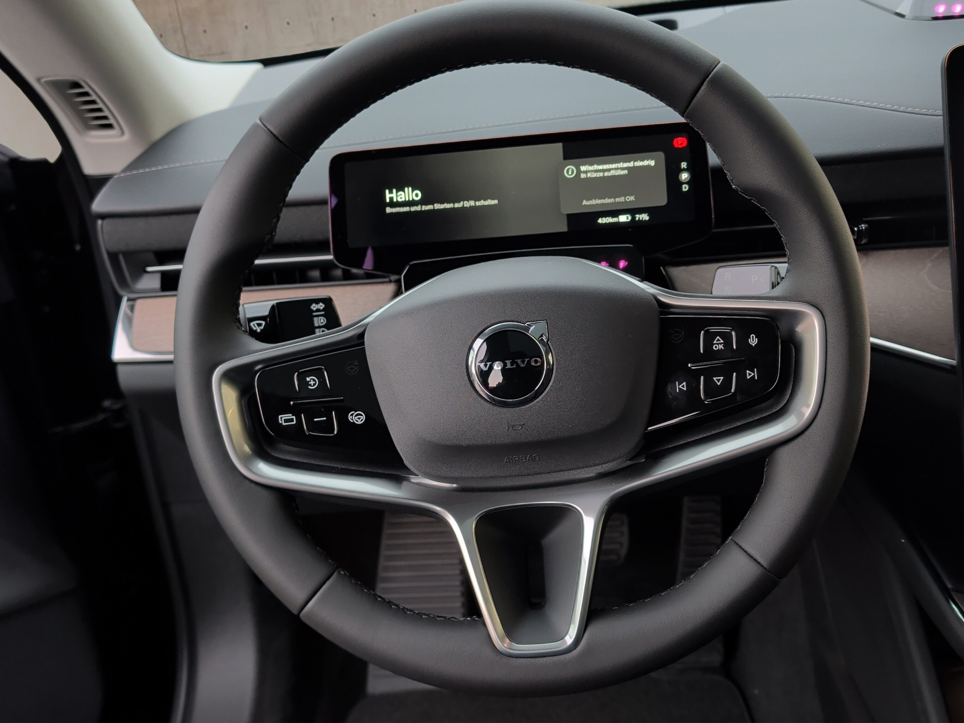 VOLVO ES90 Ultra-image-14
