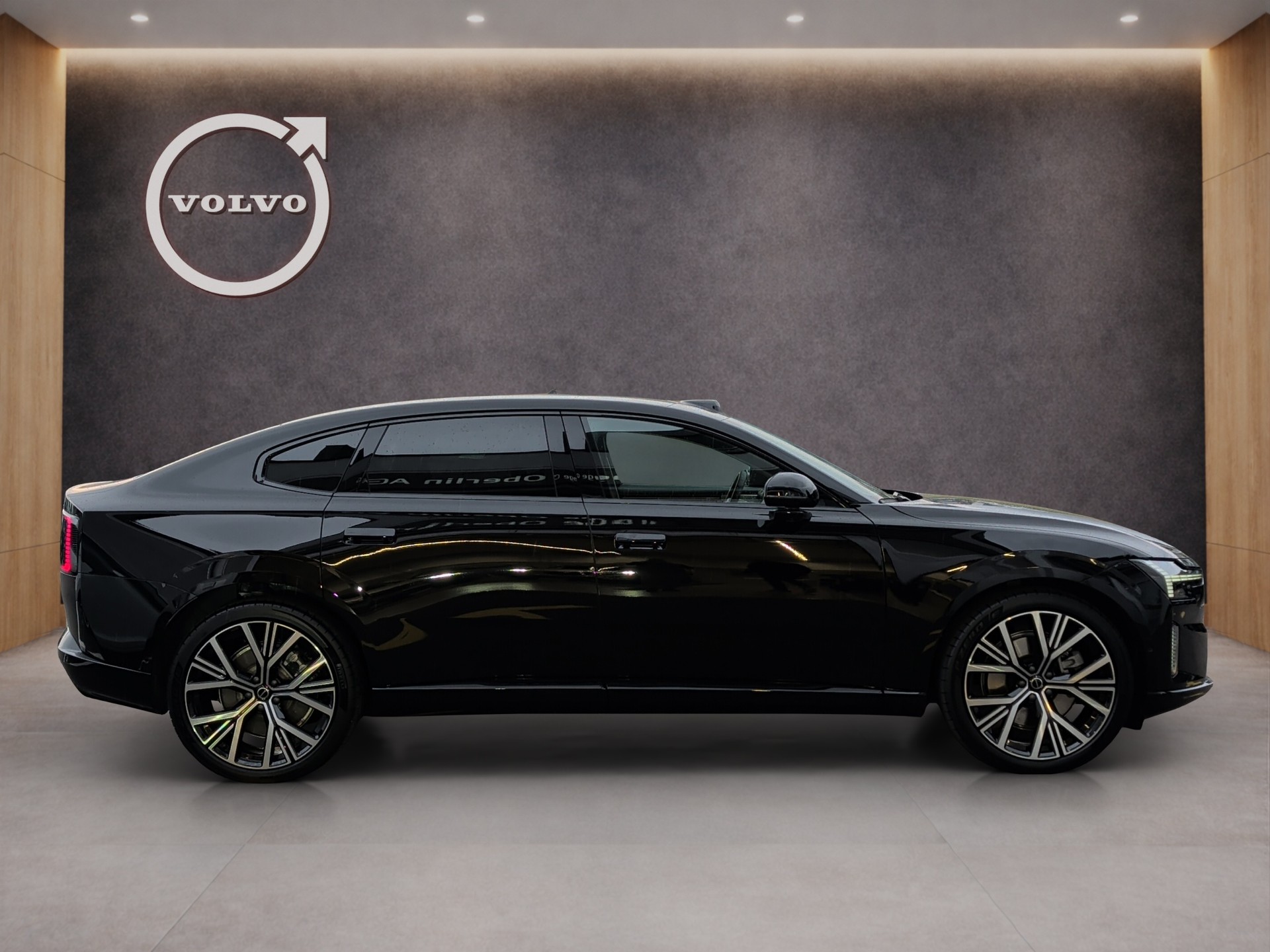 VOLVO ES90 Ultra-image-6