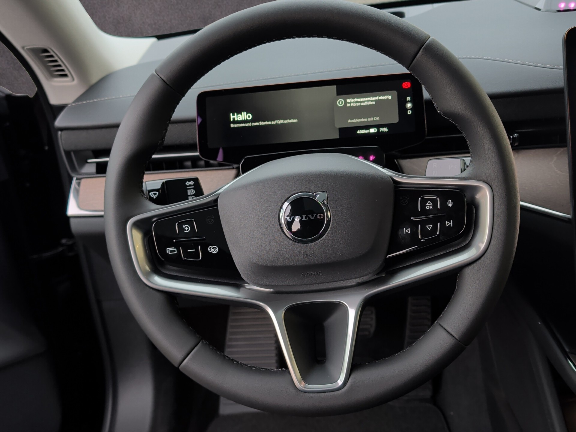 VOLVO ES90 Ultra-image-13