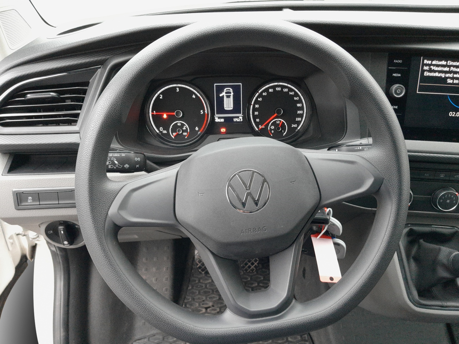 VW T6.1 2.0 TDI 4Motion-image-9