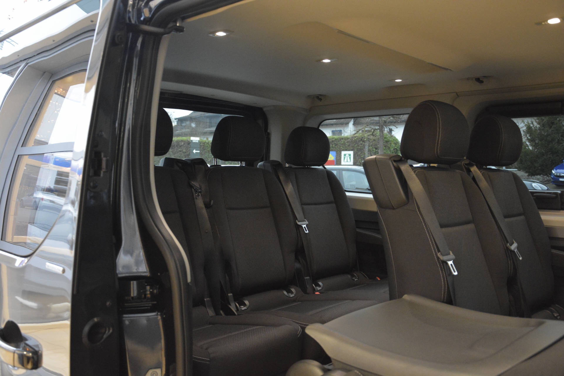 RENAULT Trafic Passenger & Spaceclass SPACECLASS Blue dCi 170 Automat-image-7