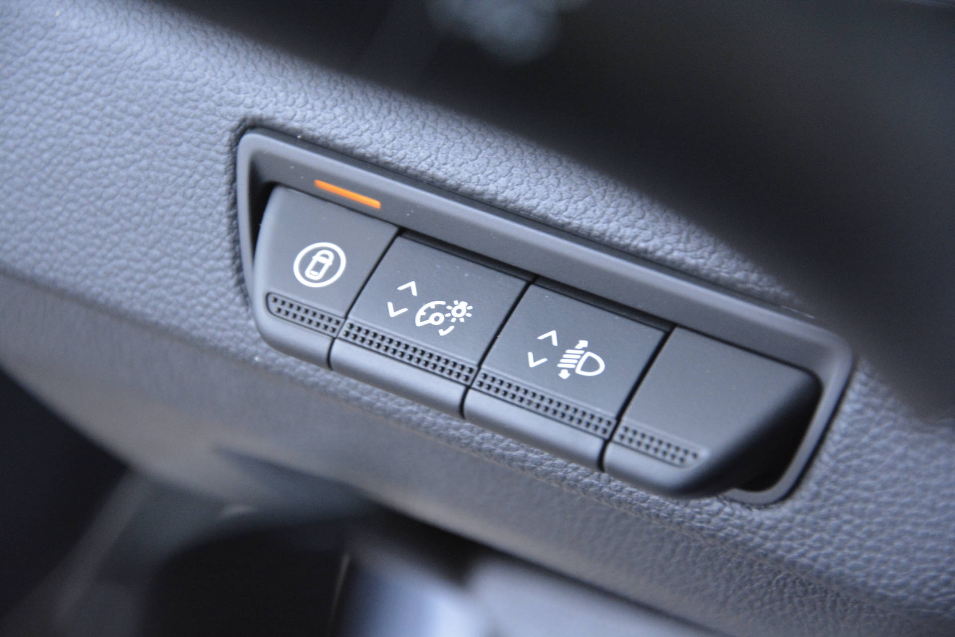 RENAULT Trafic Passenger & Spaceclass SPACECLASS Blue dCi 170 Automat-image-11