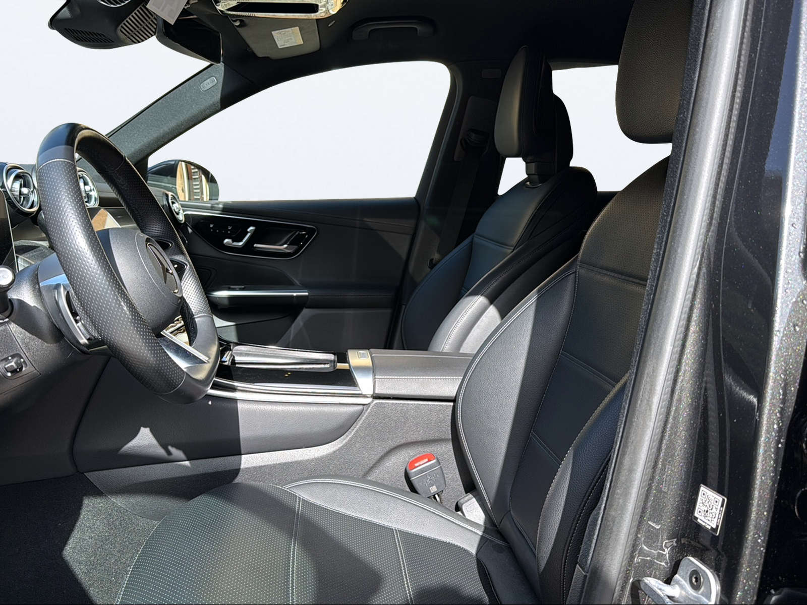 MERCEDES-BENZ GLC 300 de 4Matic 9G-Tronic-image-9