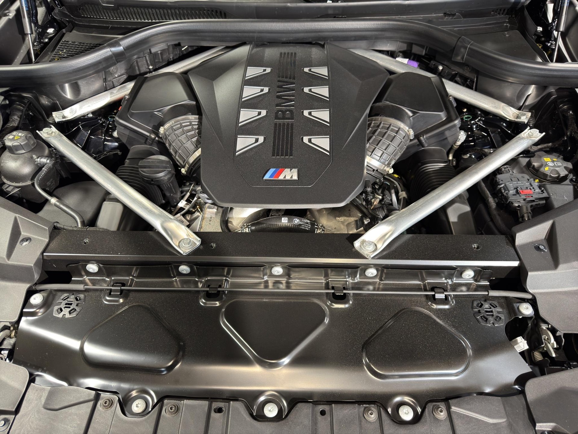 BMW X5 M60i xDrive-image-20