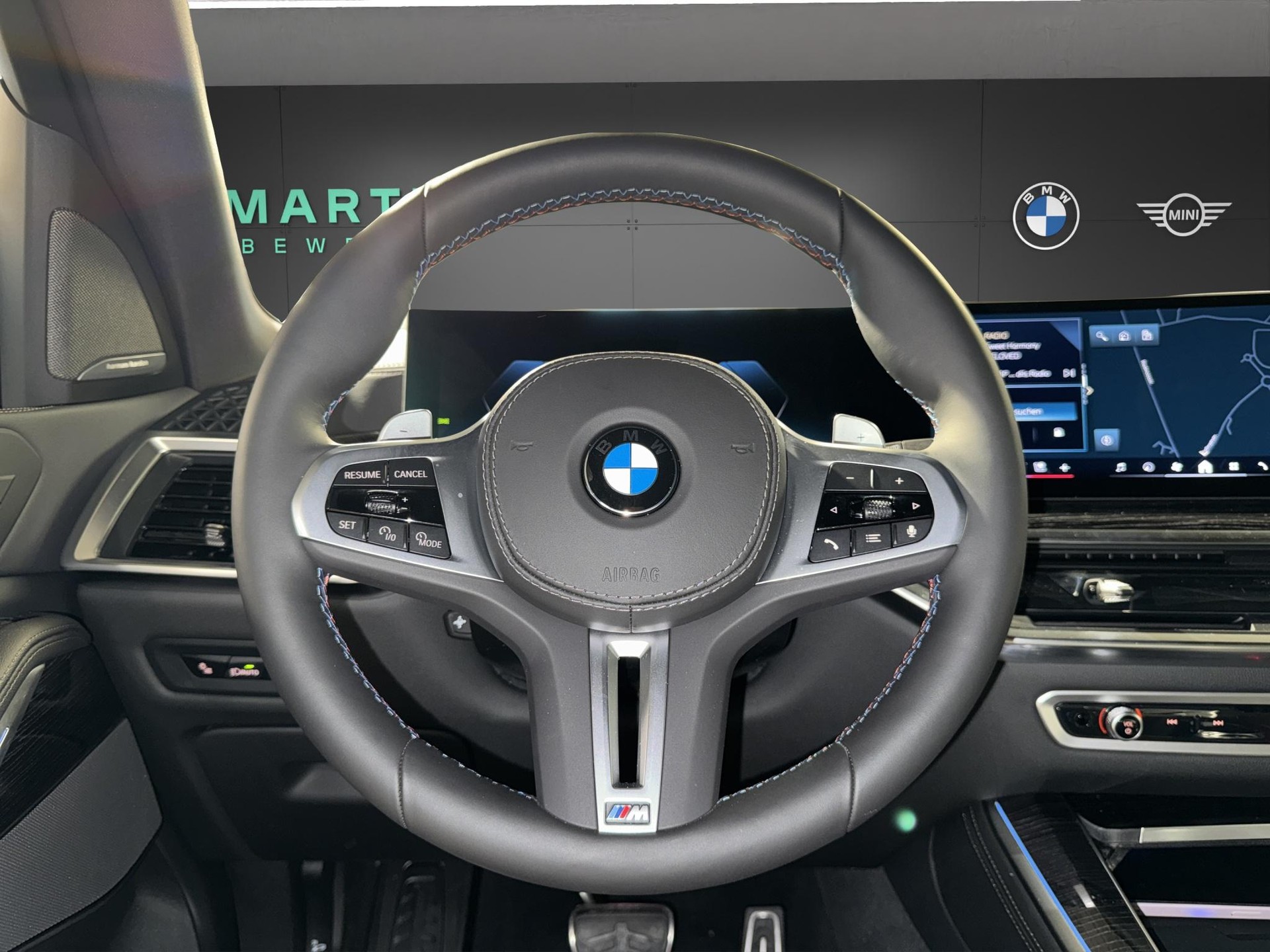 BMW X5 M60i xDrive-image-12