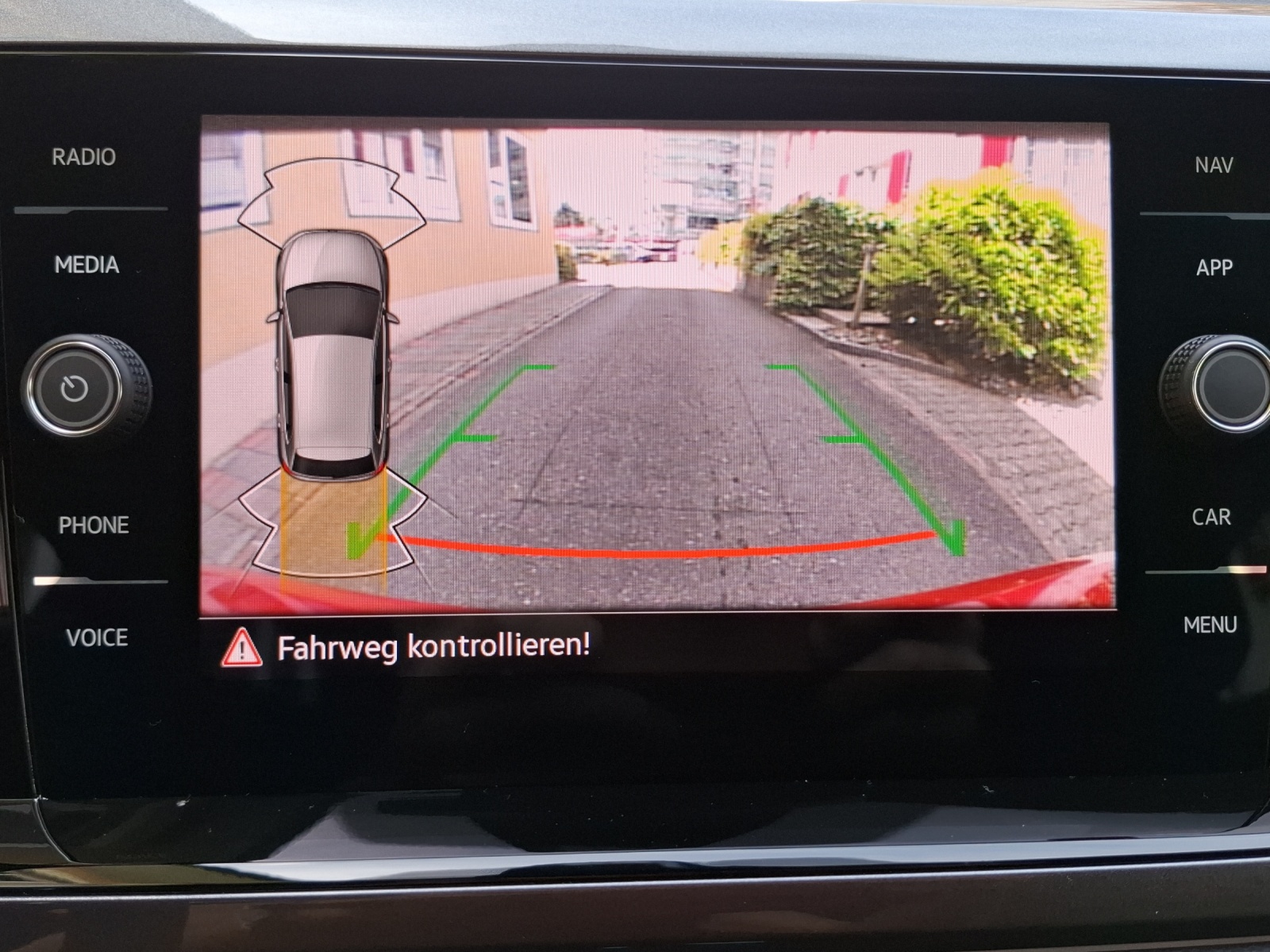 VW Polo 2.0 TSI GTI DSG-image-15